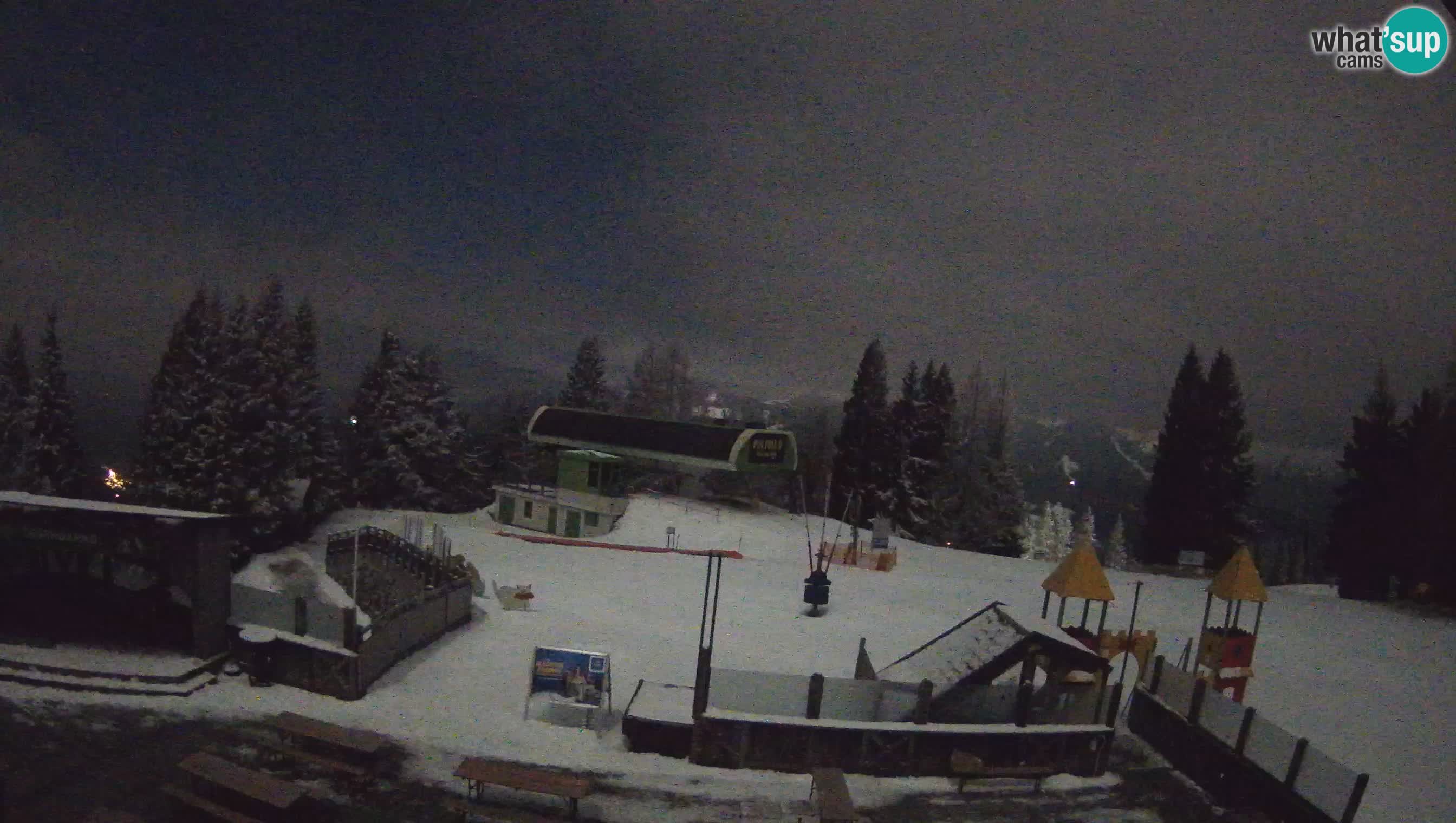 Webcam Počivalo – Alpska Perla | Live View from Cerkno Ski Resort