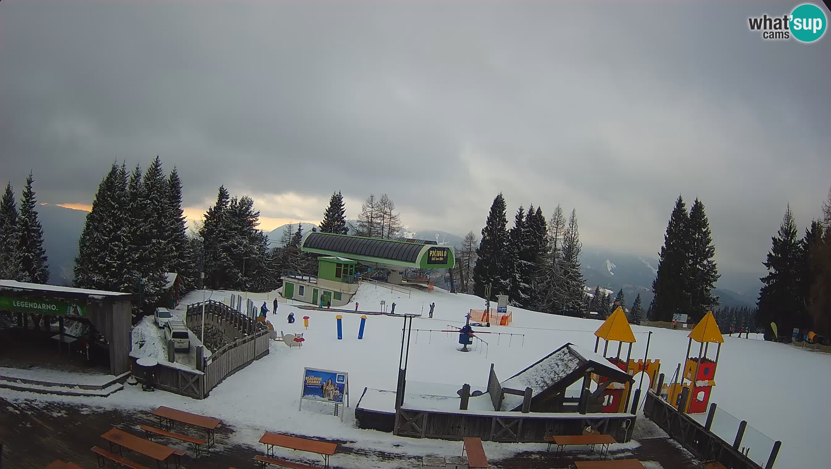 Cámara web Počivalo – Alpska Perla | Vista en vivo desde la estación de esquí Cerkno