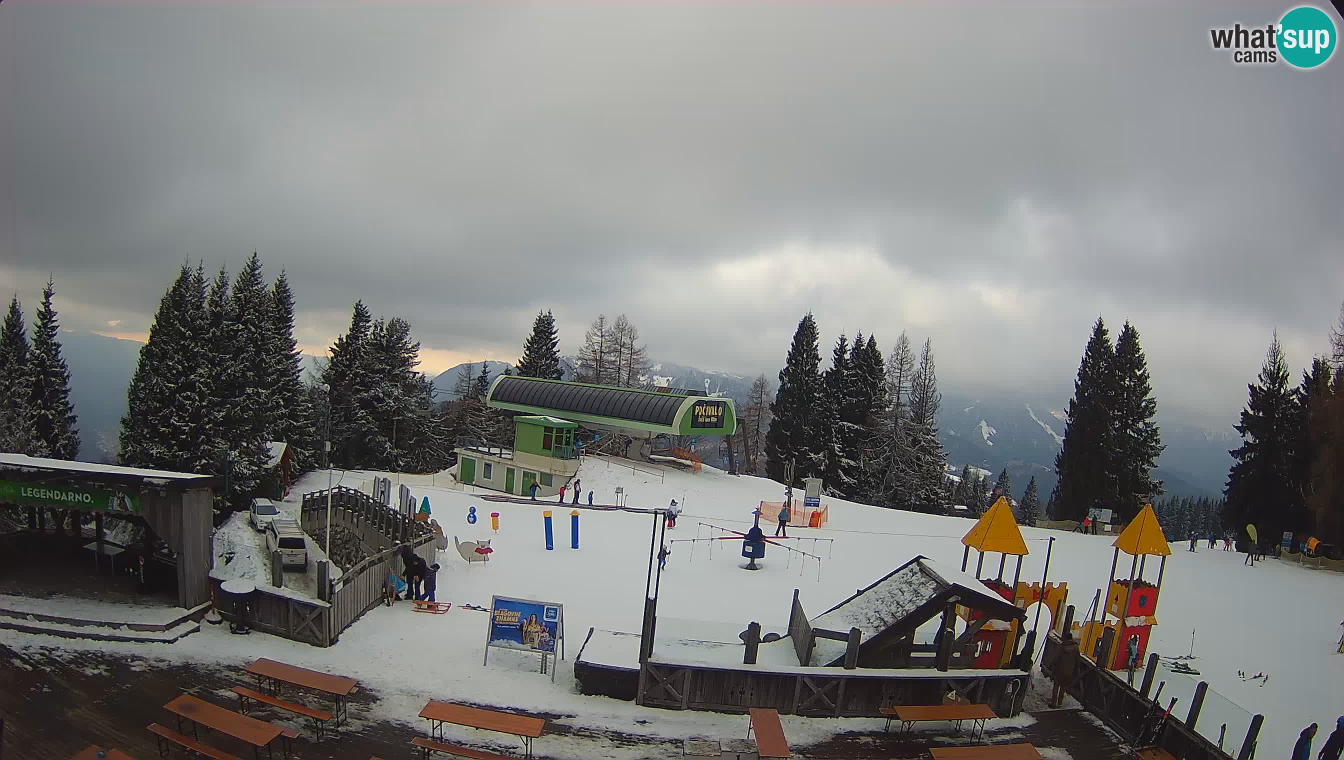 Webcam de la station de ski des Alpes slovènes à Cerkno Počivalo