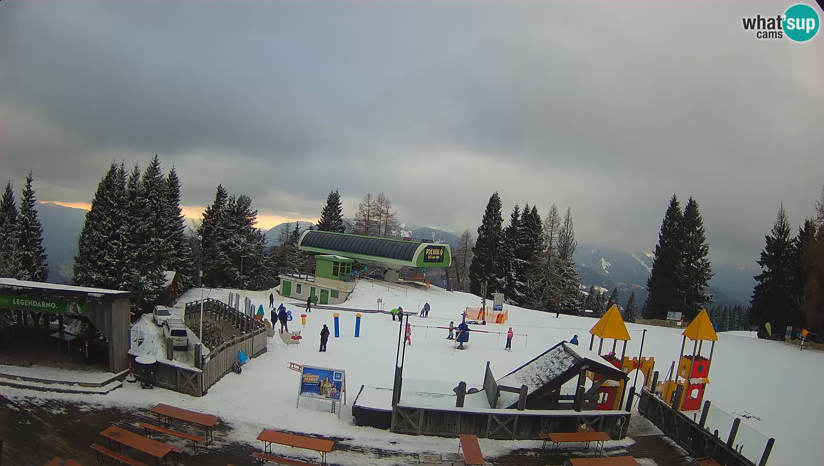 Webcam Počivalo – Alpska Perla | Vista live dalla stazione sciistica di Cerkno