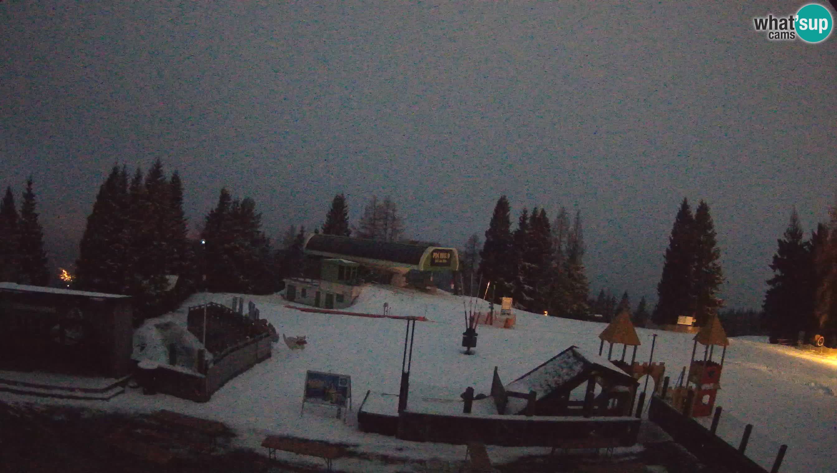 Webcam de la station de ski des Alpes slovènes à Cerkno Počivalo