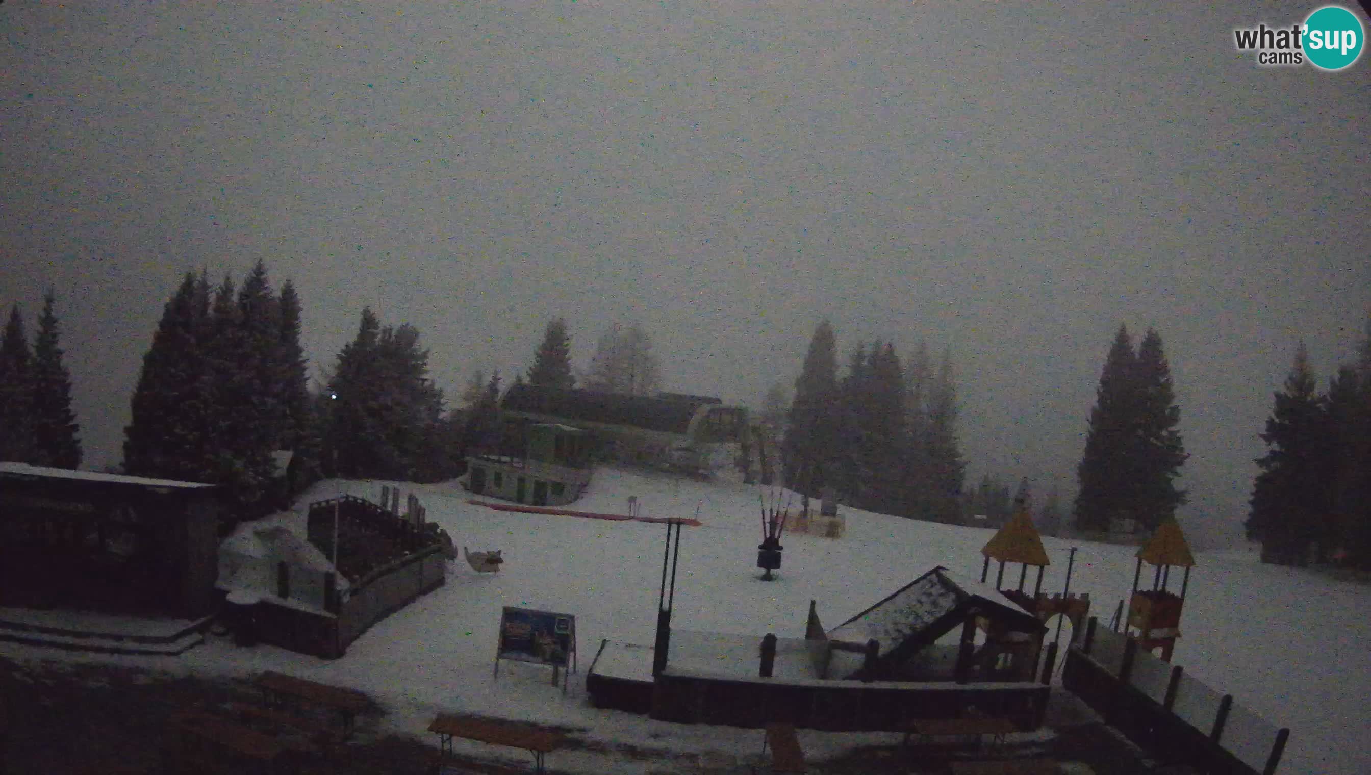 Webcam Počivalo – Alpska Perla | Liveblick vom Skigebiet Cerkno