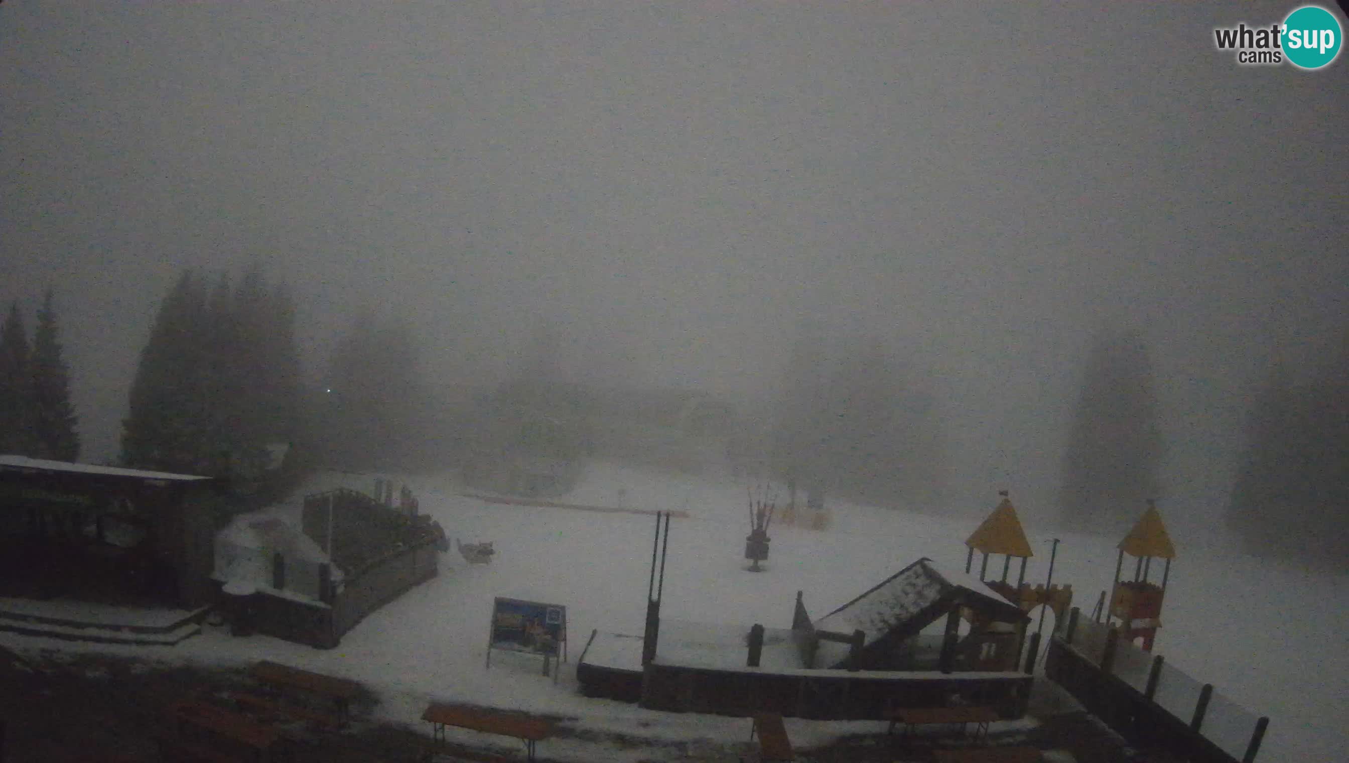 Webcam Počivalo – Alpska Perla | Live View from Cerkno Ski Resort
