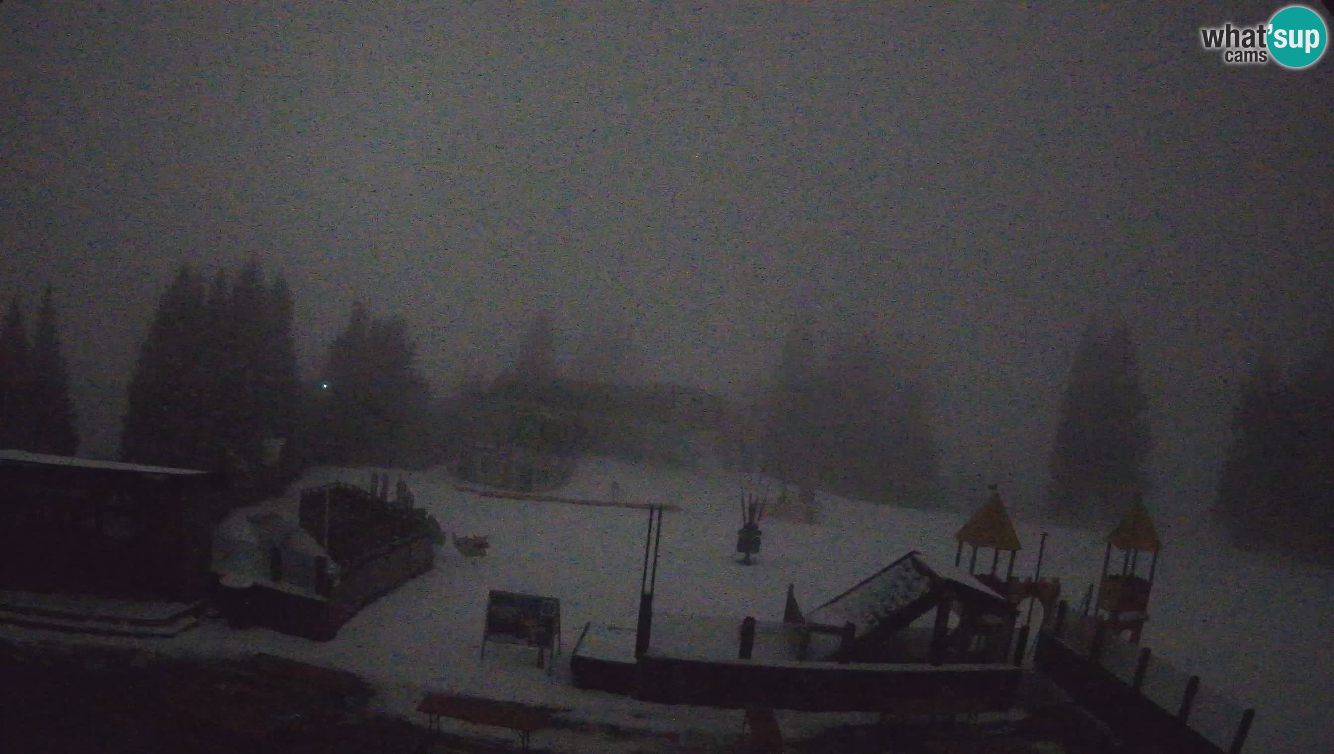 Webcam de la station de ski des Alpes slovènes à Cerkno Počivalo