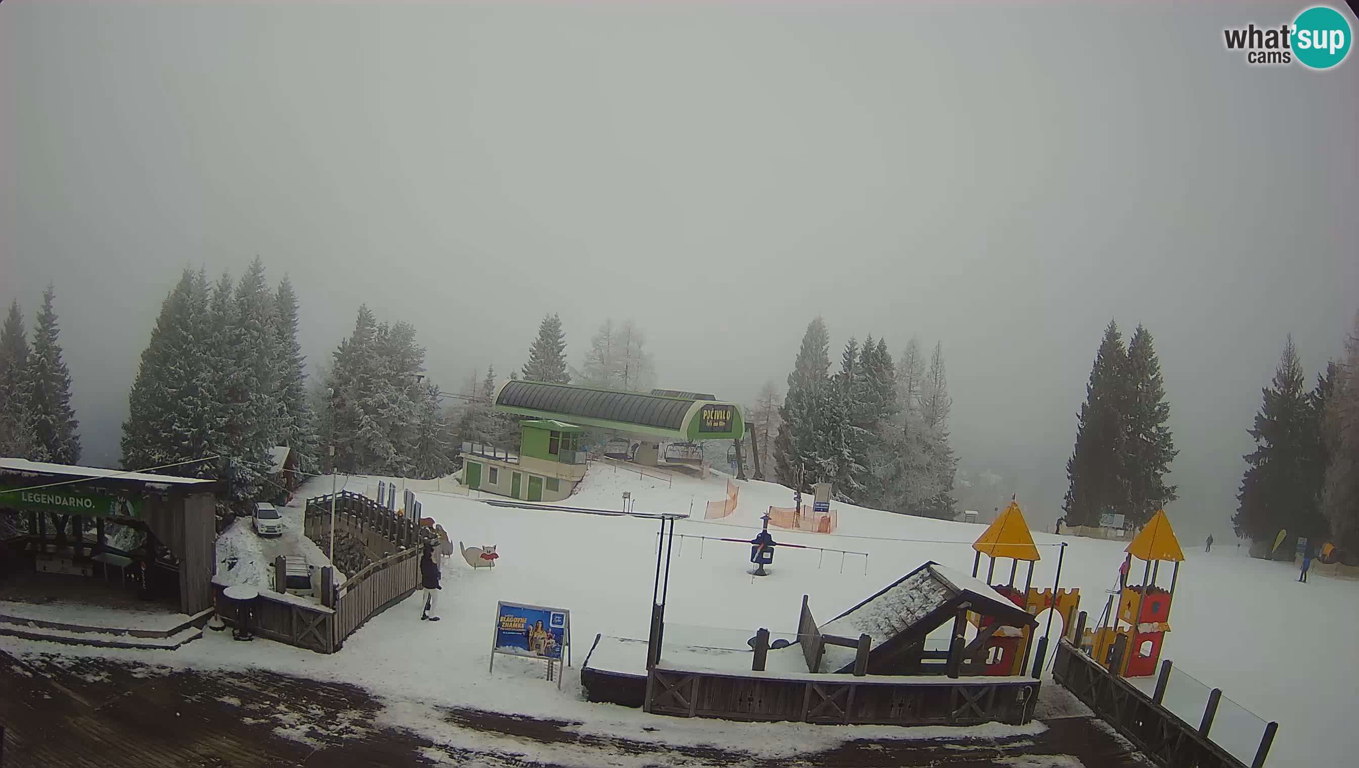 Webcam de la station de ski des Alpes slovènes à Cerkno Počivalo