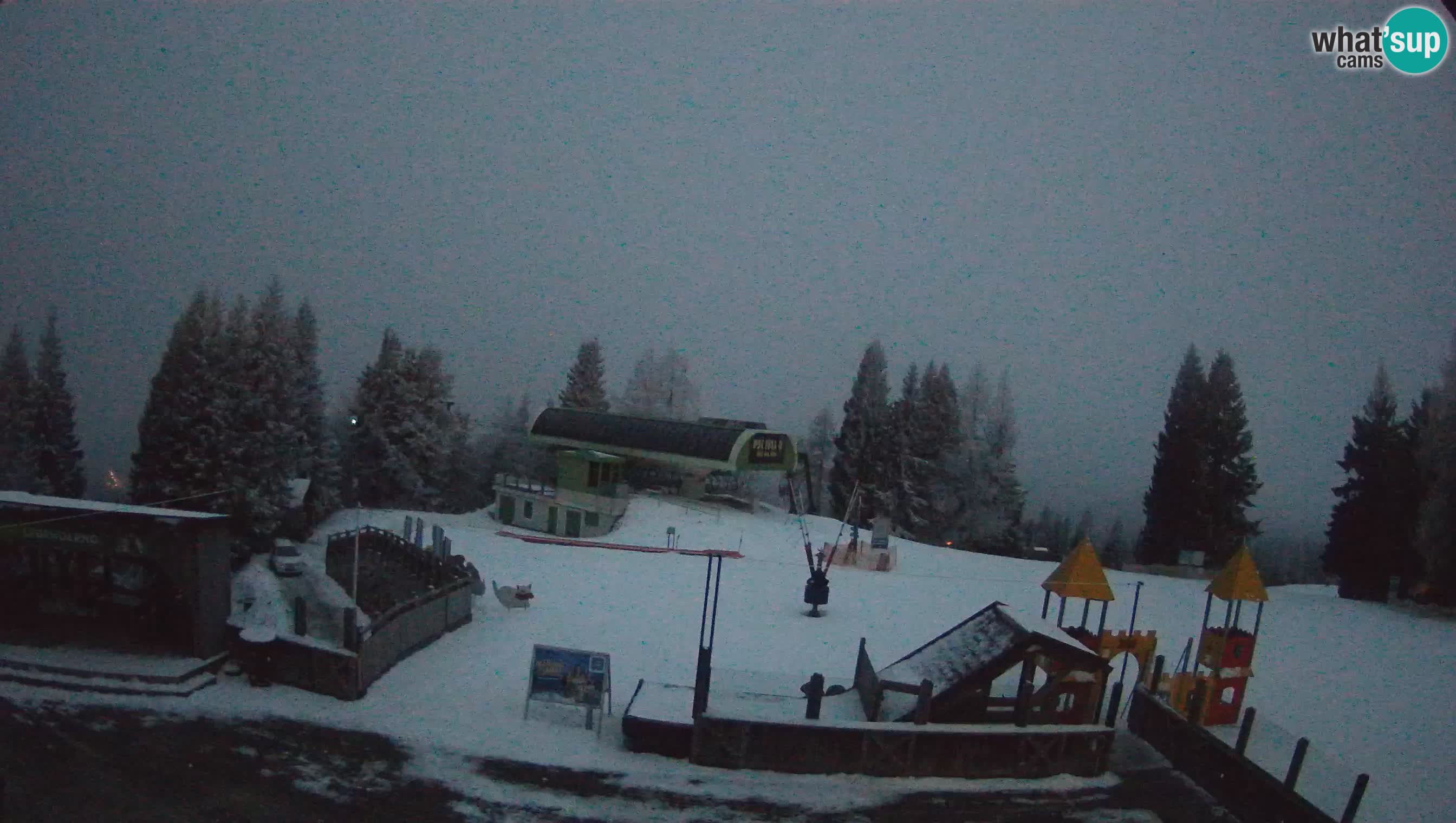 Webcam Počivalo – Alpska Perla | Live View from Cerkno Ski Resort