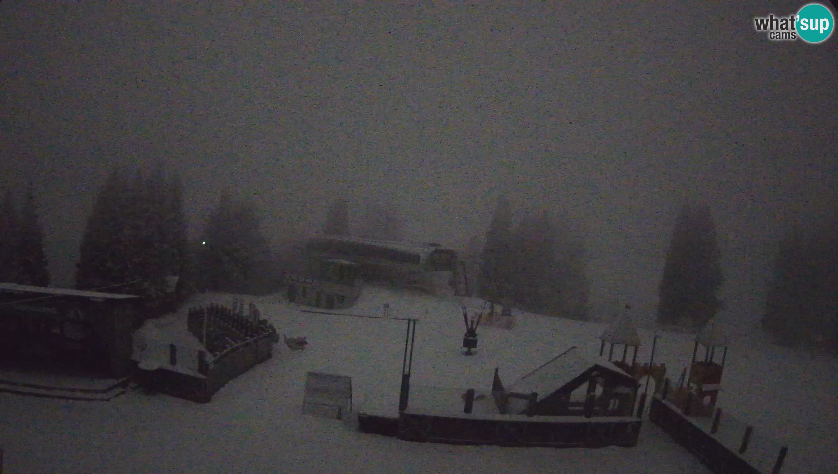 Webcam de la station de ski des Alpes slovènes à Cerkno Počivalo