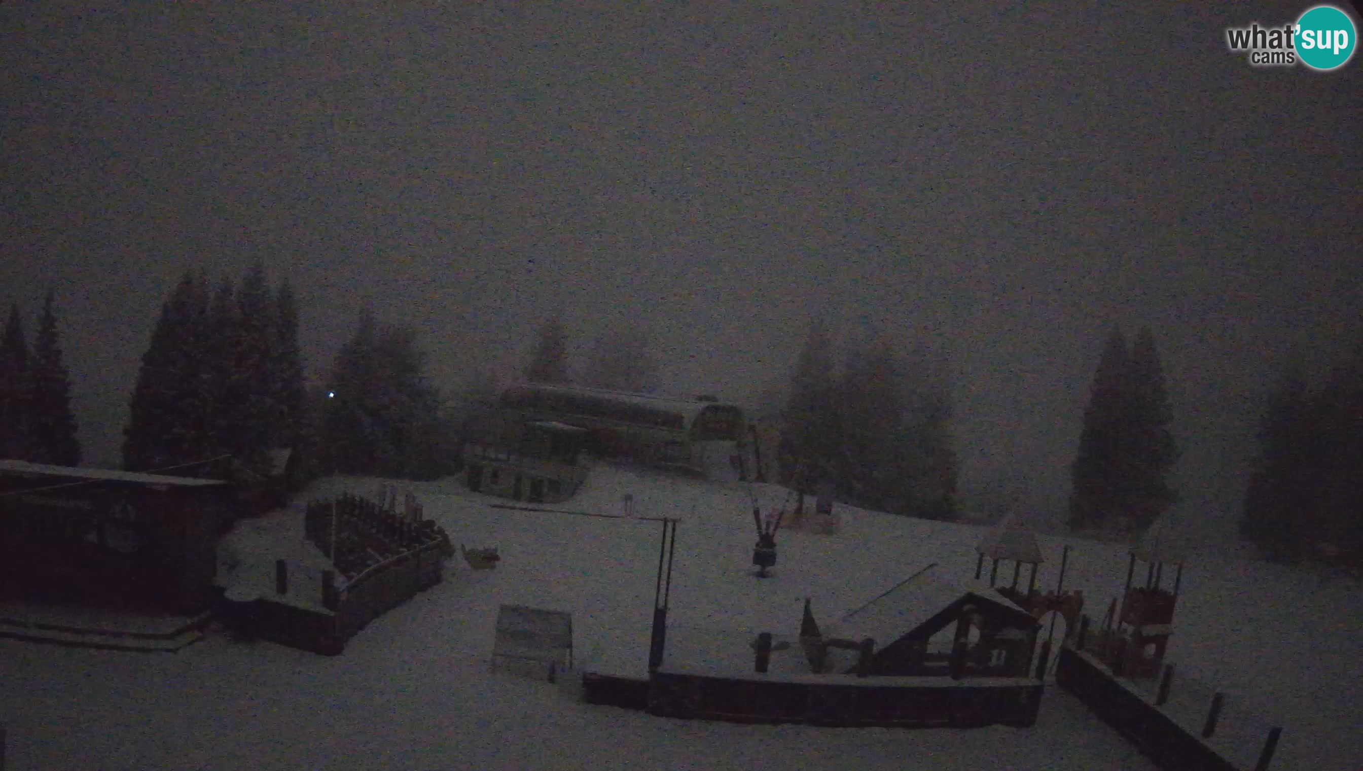 Cámara web Počivalo – Alpska Perla | Vista en vivo desde la estación de esquí Cerkno