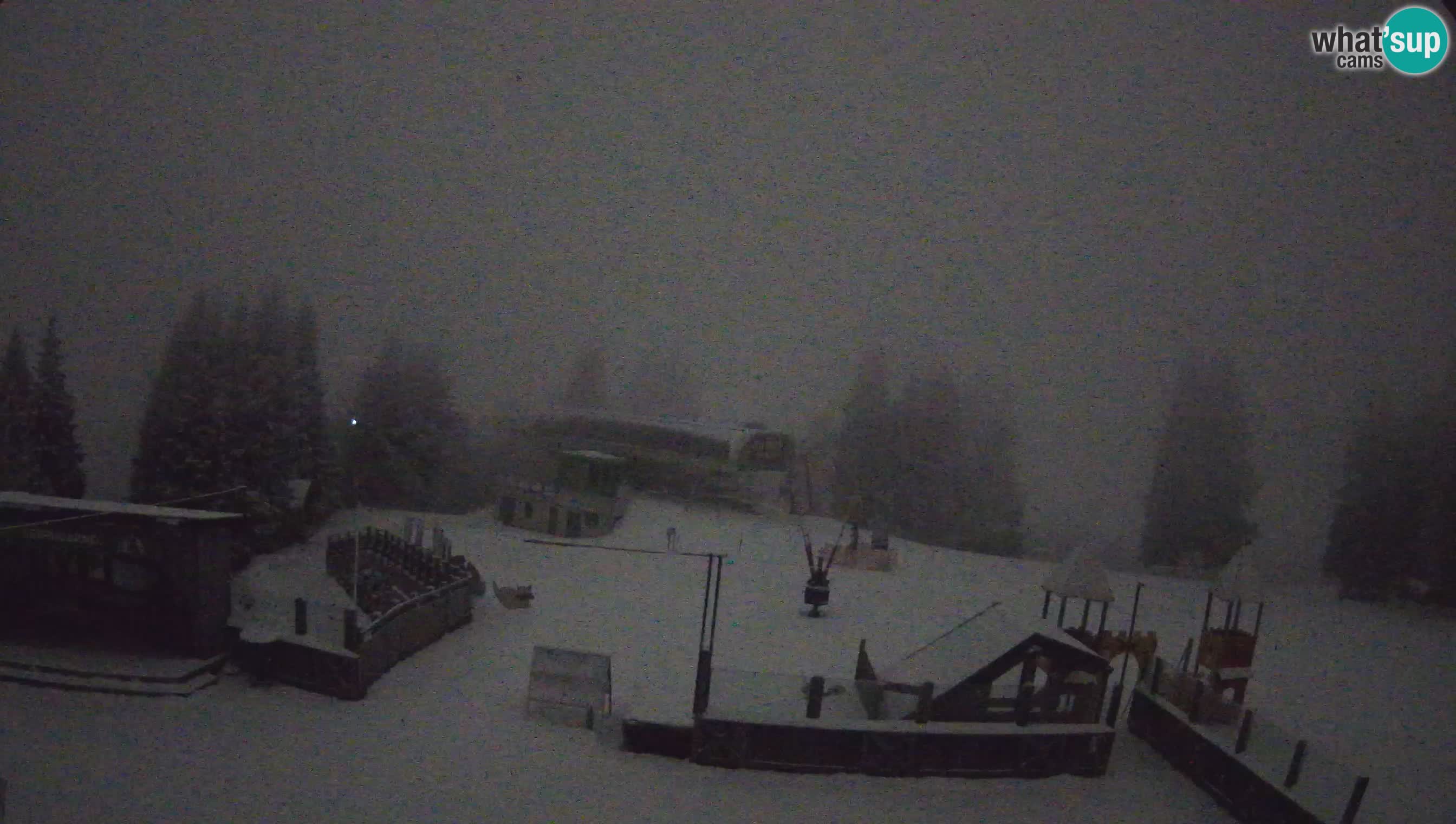 Webcam Počivalo – Alpska Perla | Vista live dalla stazione sciistica di Cerkno