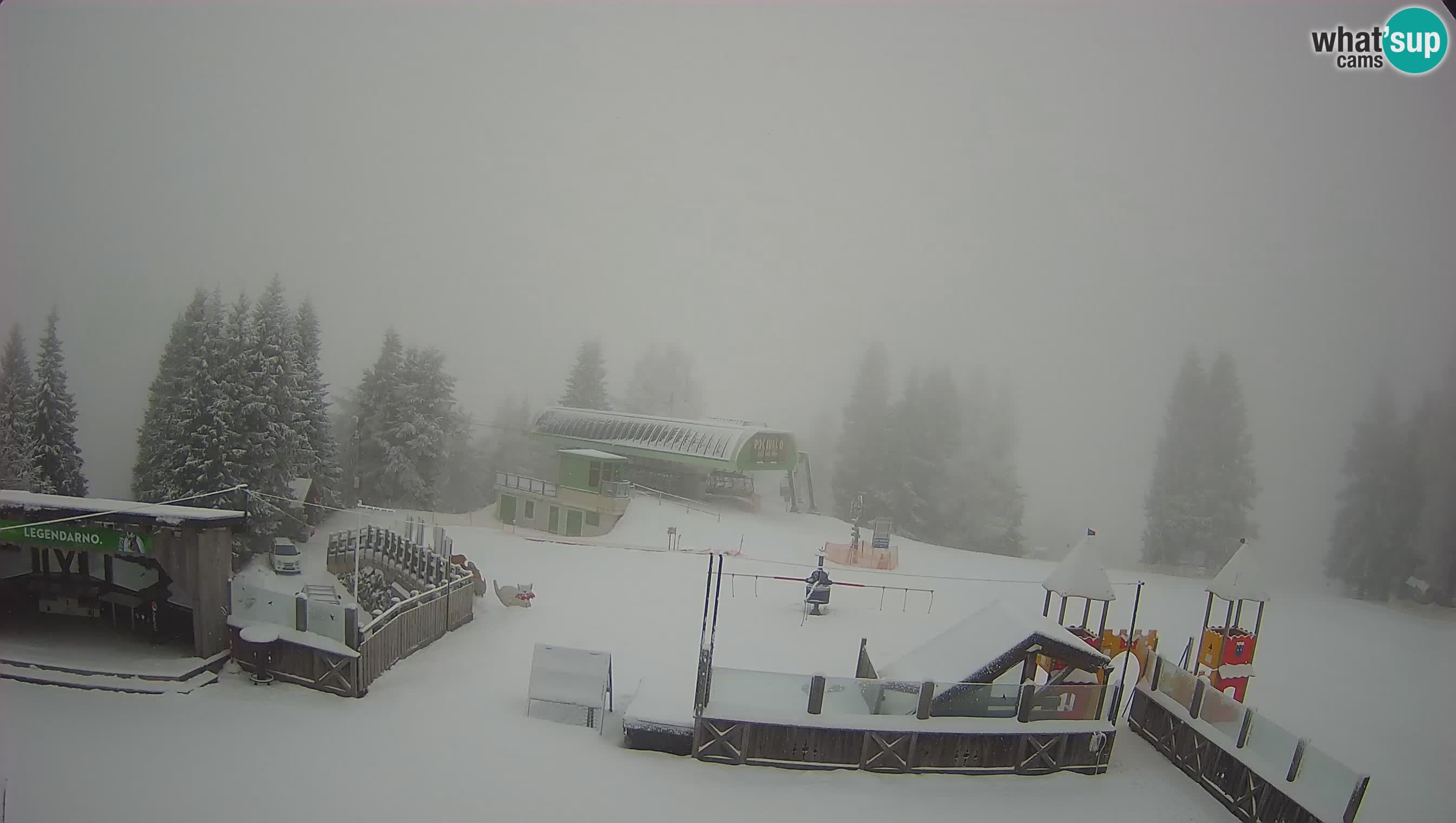 Webcam Počivalo – Alpska Perla | Vista live dalla stazione sciistica di Cerkno