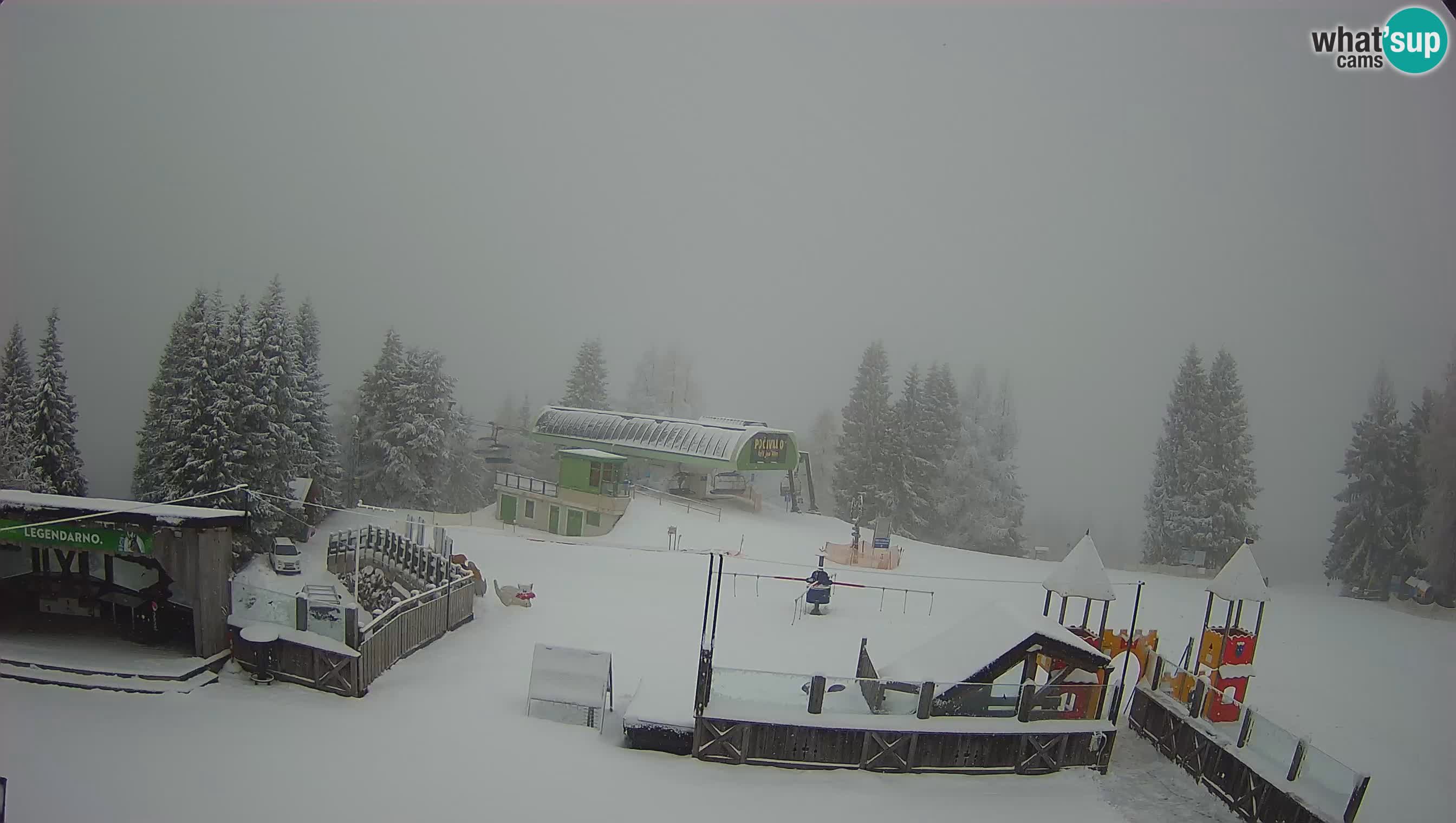 Webcam de la station de ski des Alpes slovènes à Cerkno Počivalo