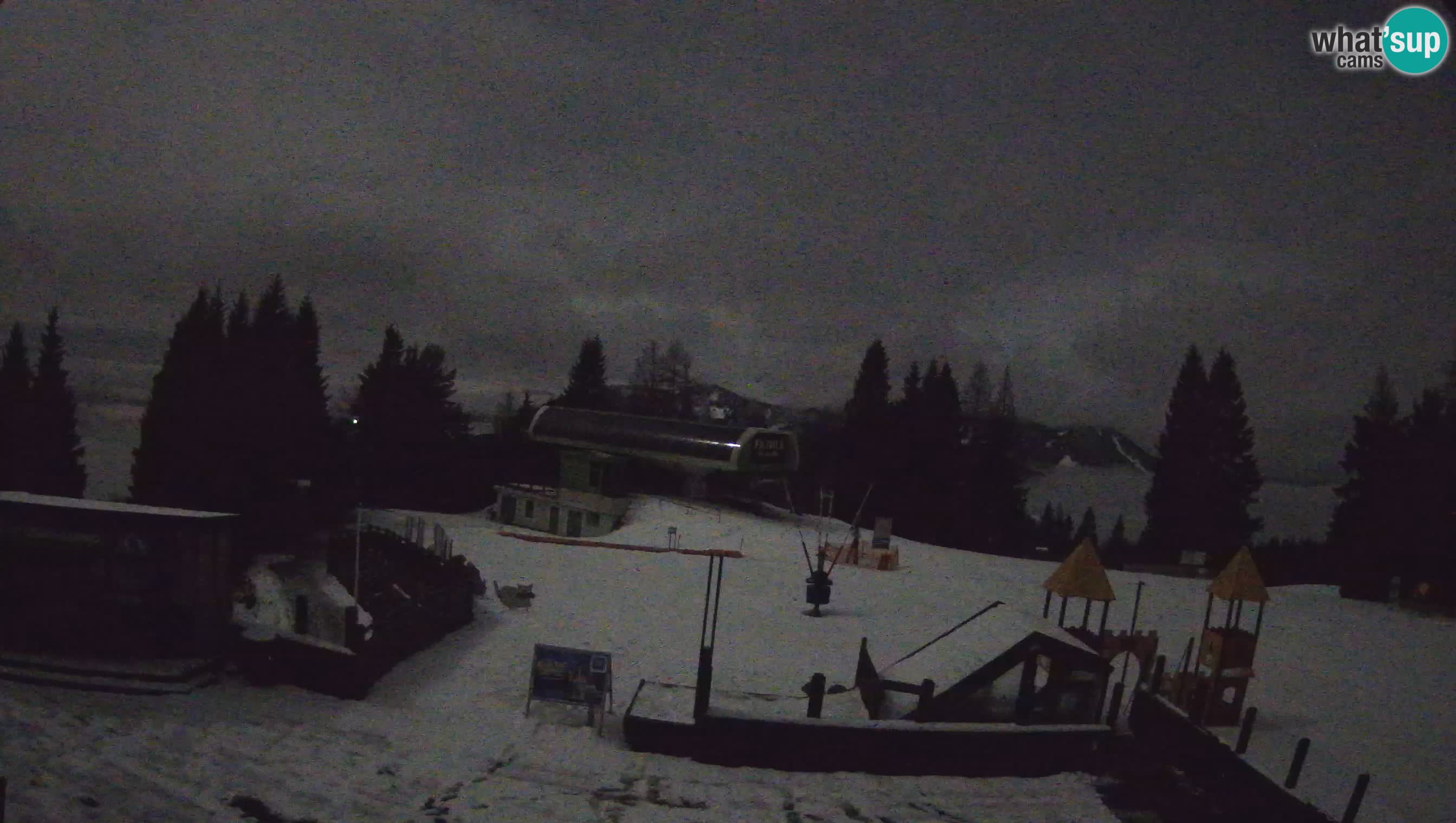 Web kamera Počivalo – Alpska Perla | Pogled uživo sa skijališta Cerkno