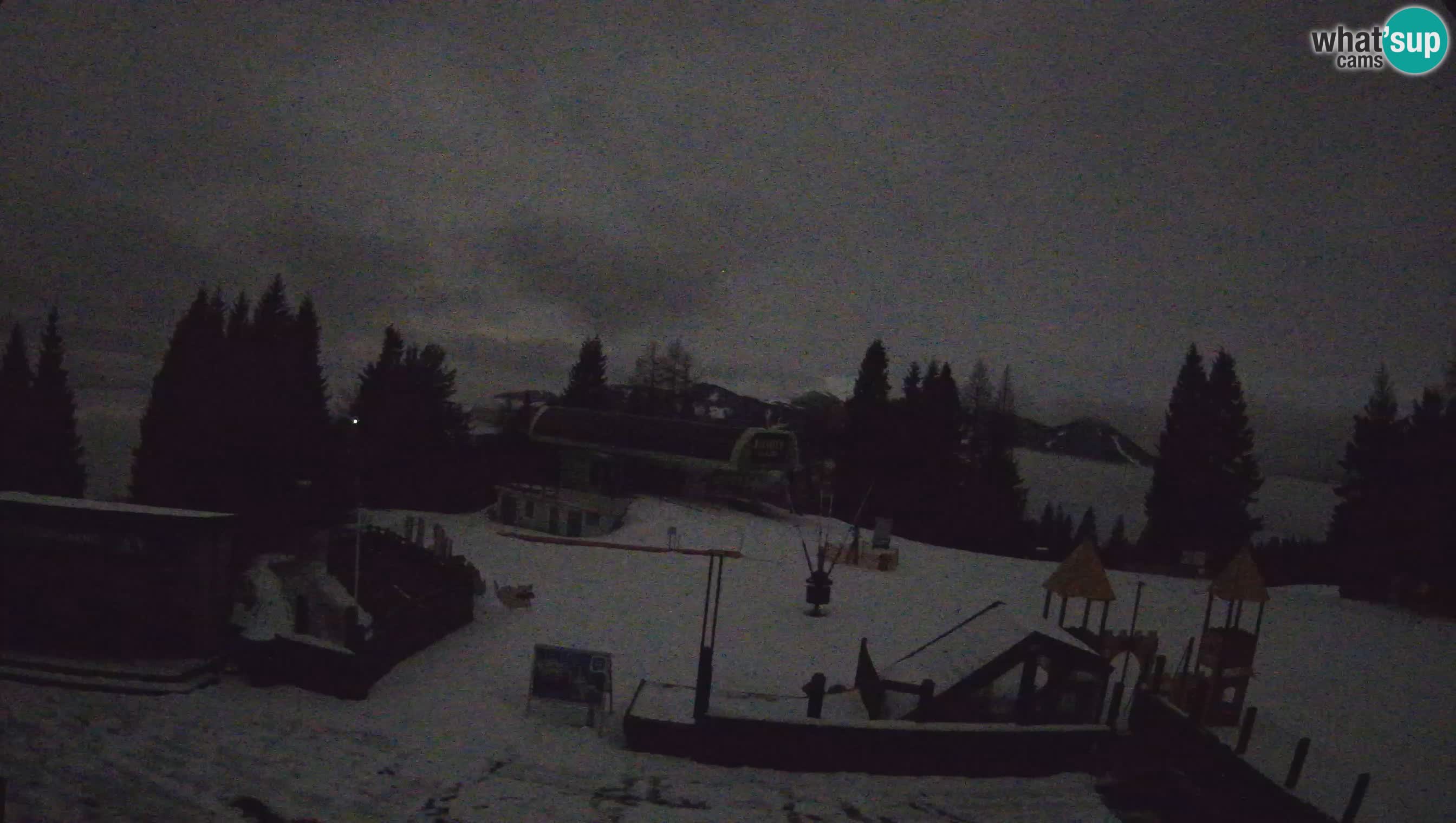 Webcam de la station de ski des Alpes slovènes à Cerkno Počivalo