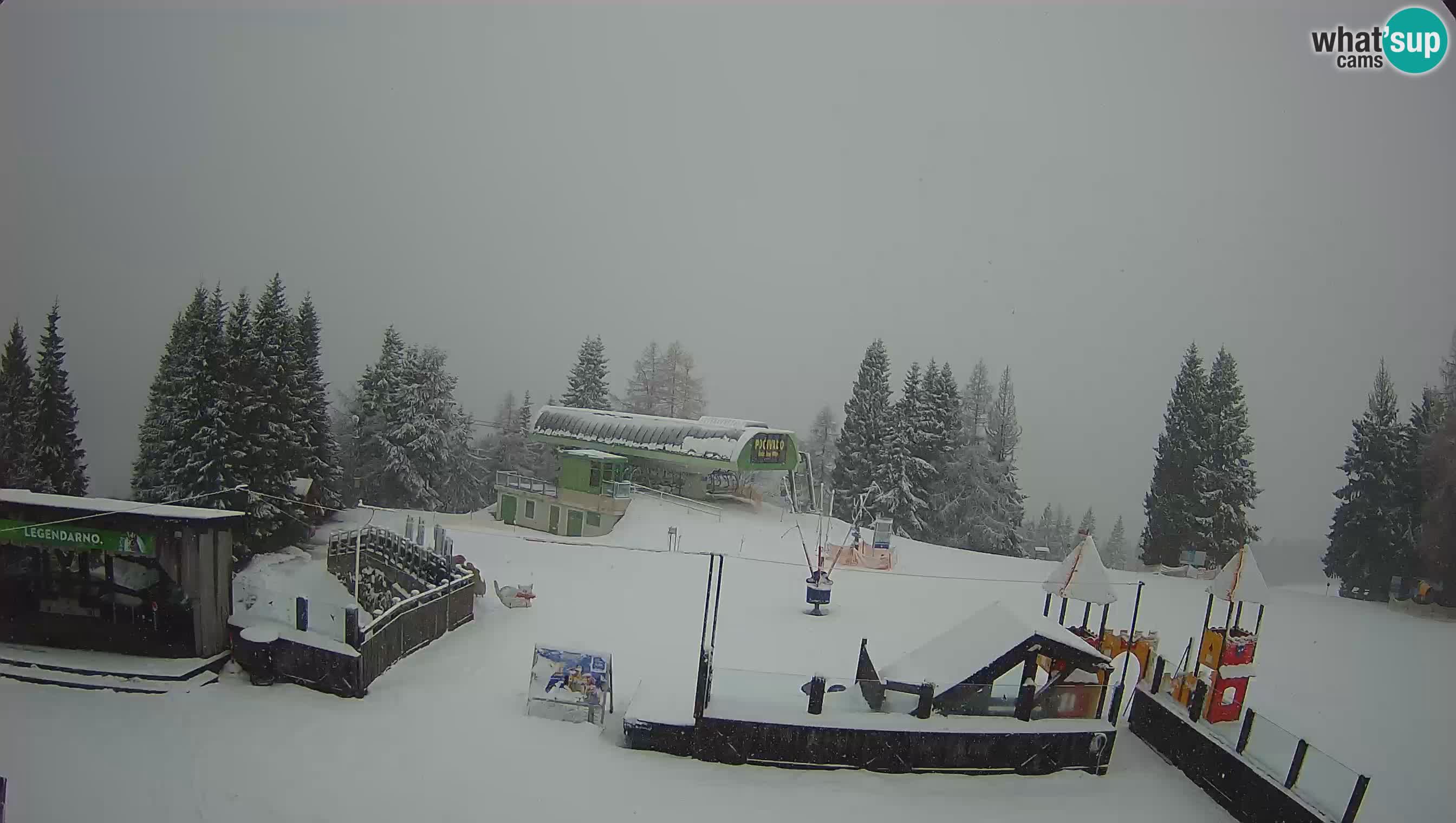 Webcam Počivalo – Alpska Perla | Vista live dalla stazione sciistica di Cerkno