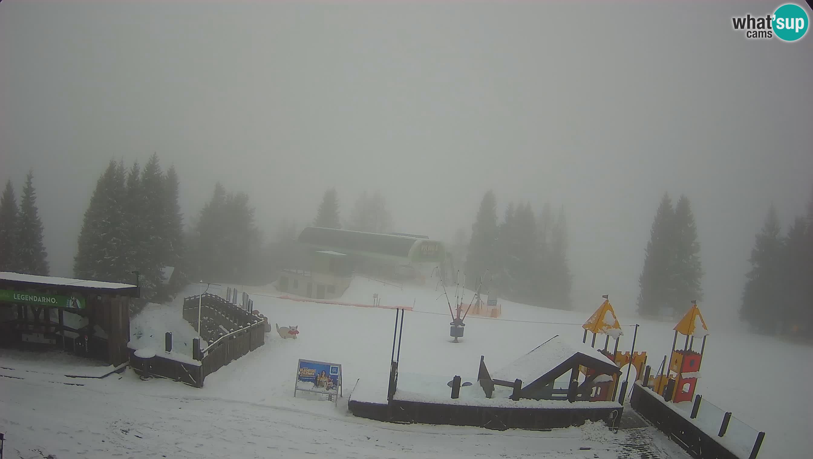 Webcam de la station de ski des Alpes slovènes à Cerkno Počivalo