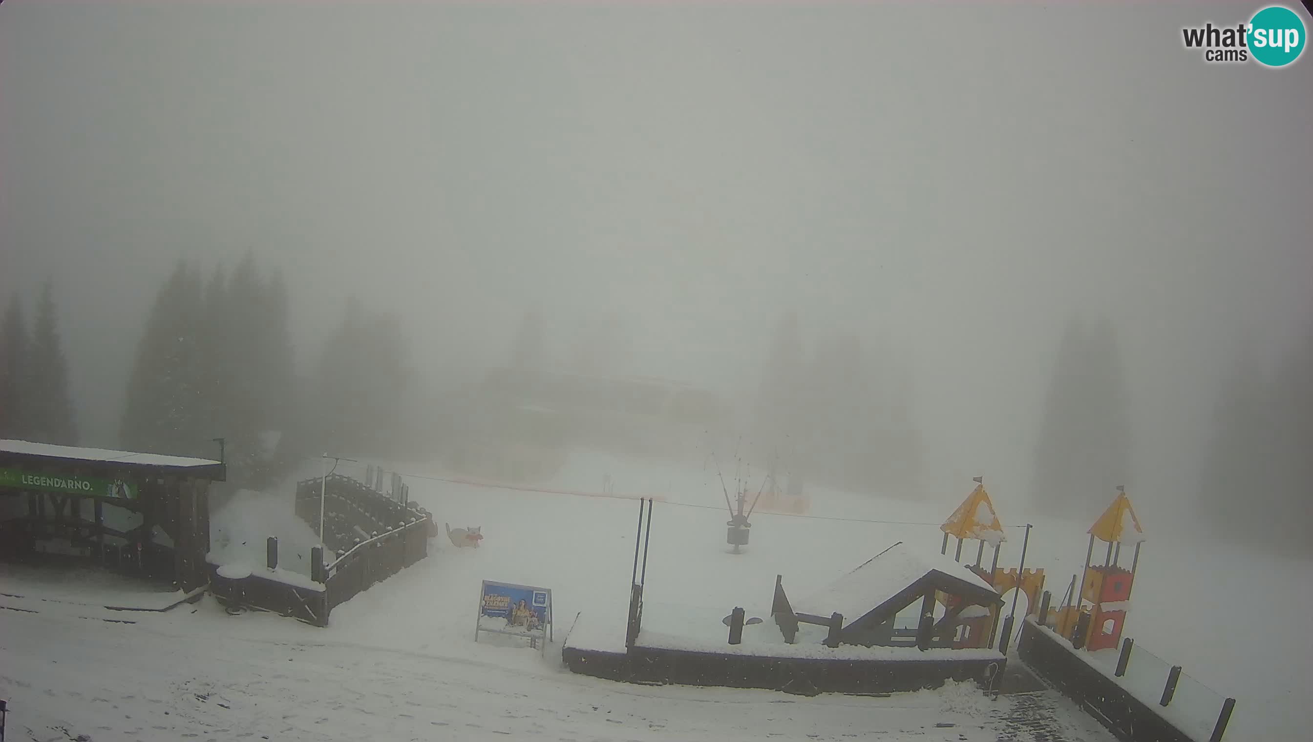 Alpska Perla Ski center Cerkno Počivalo webcam – Slovenia