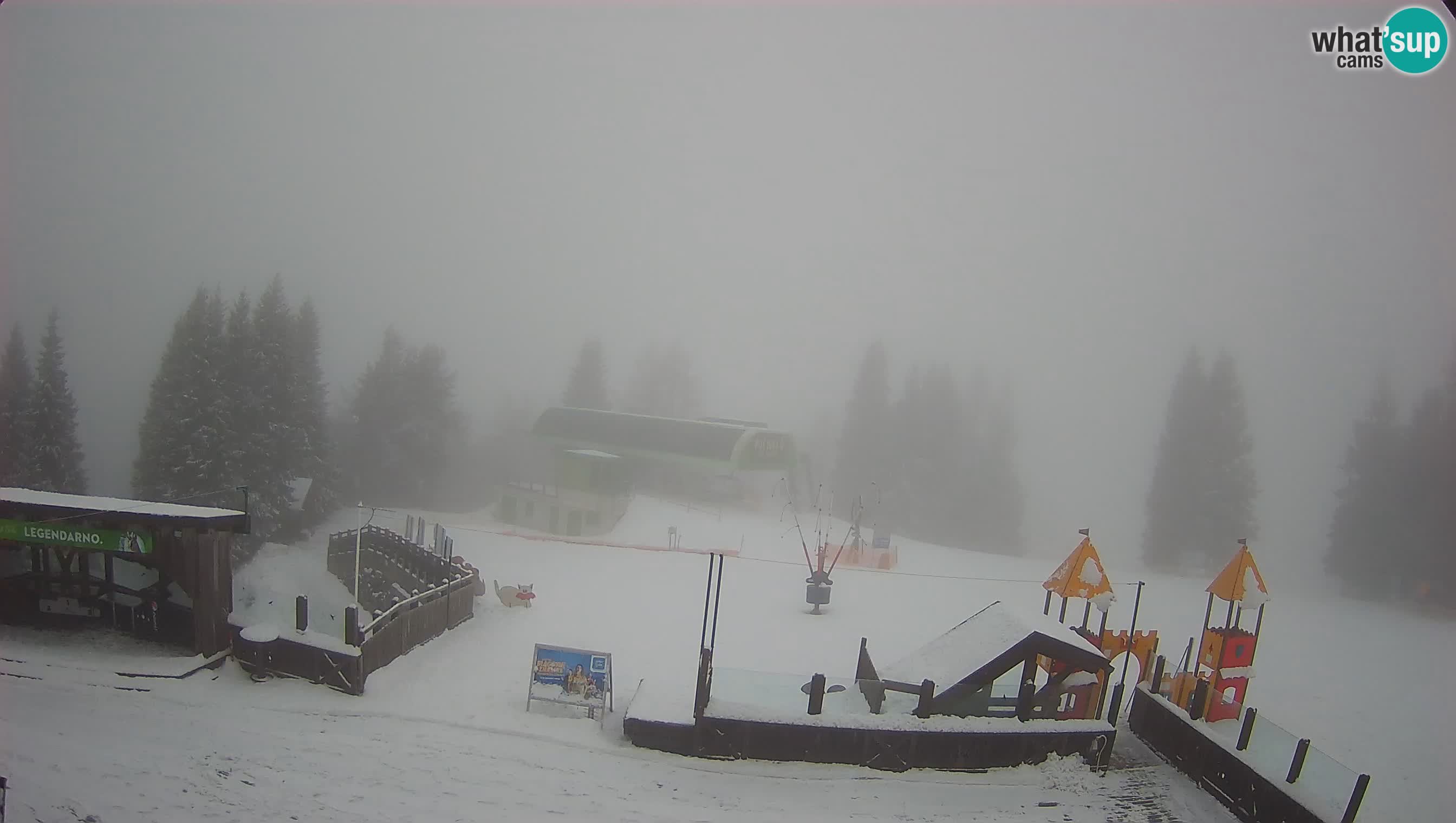 Webcam de la station de ski des Alpes slovènes à Cerkno Počivalo