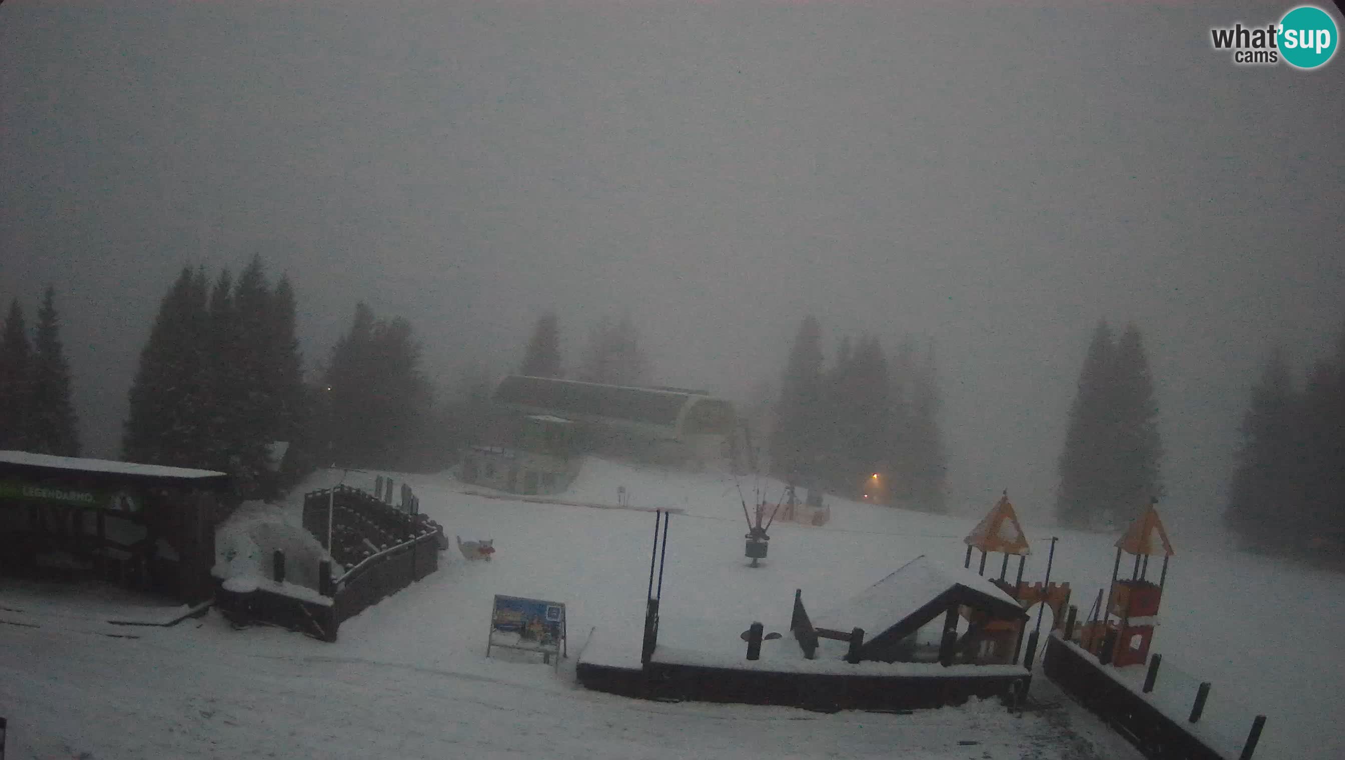 Webcam de la station de ski des Alpes slovènes à Cerkno Počivalo