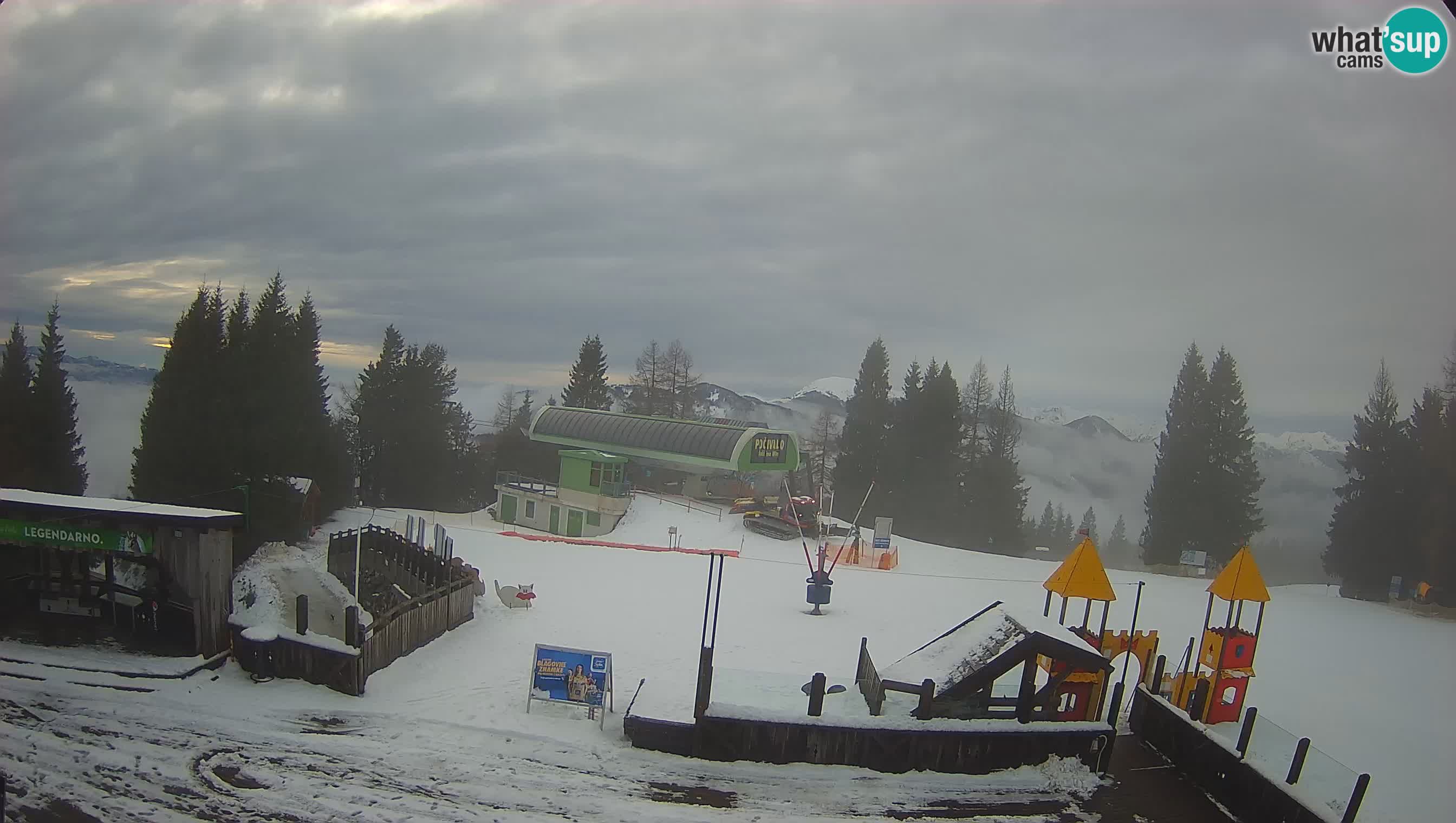 Spletna kamera Počivalo – Alpska Perla | Pogled v živo iz smučišča Cerkno