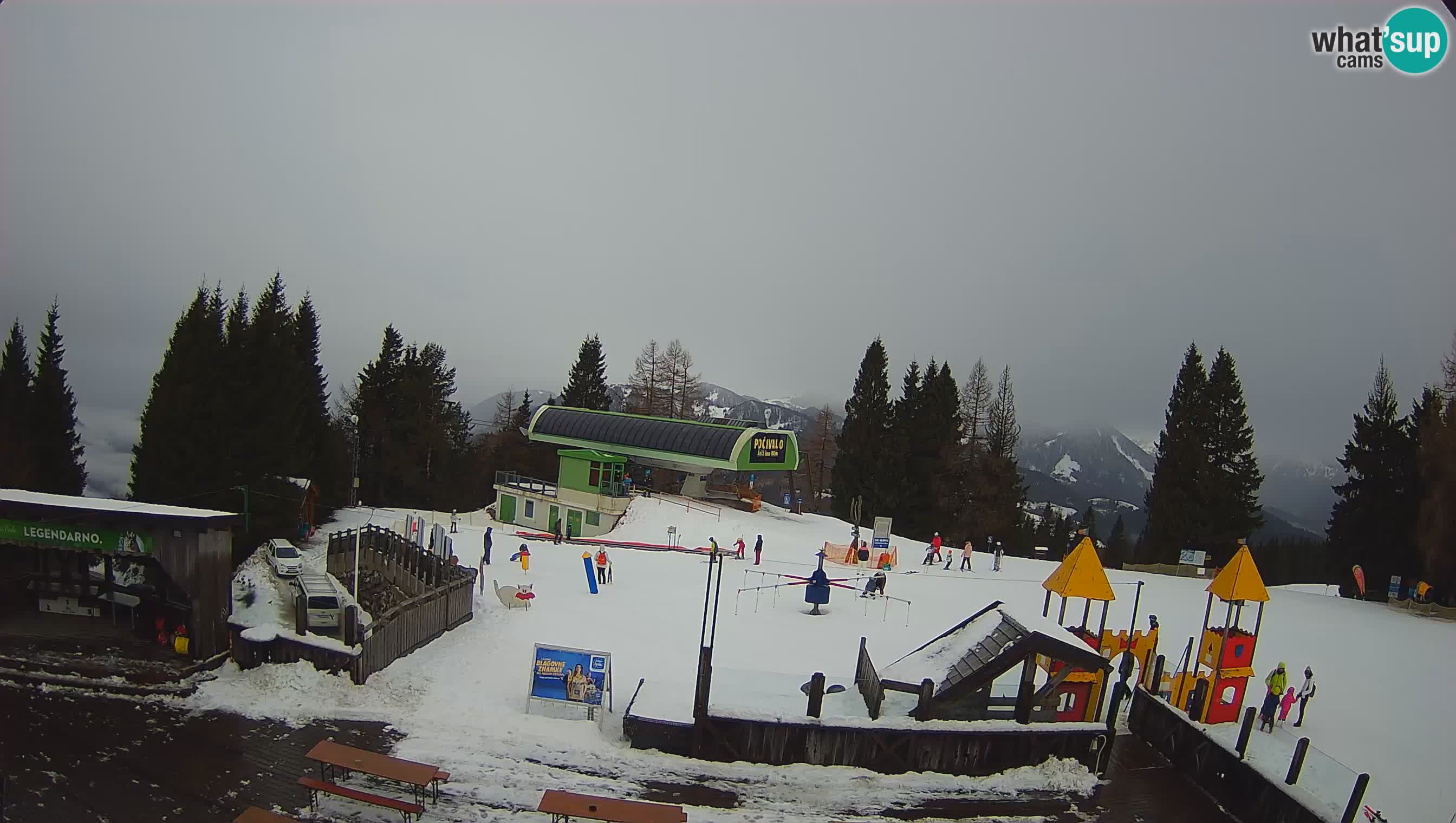 Alpska Perla Ski center Cerkno Počivalo webcam – Slovenia
