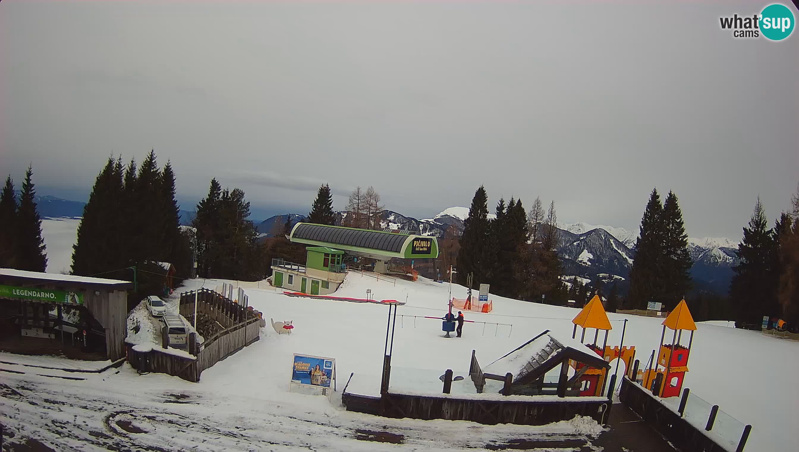 Alpska Perla Ski hotel Cerkno Počivalo webcam – Slovenia