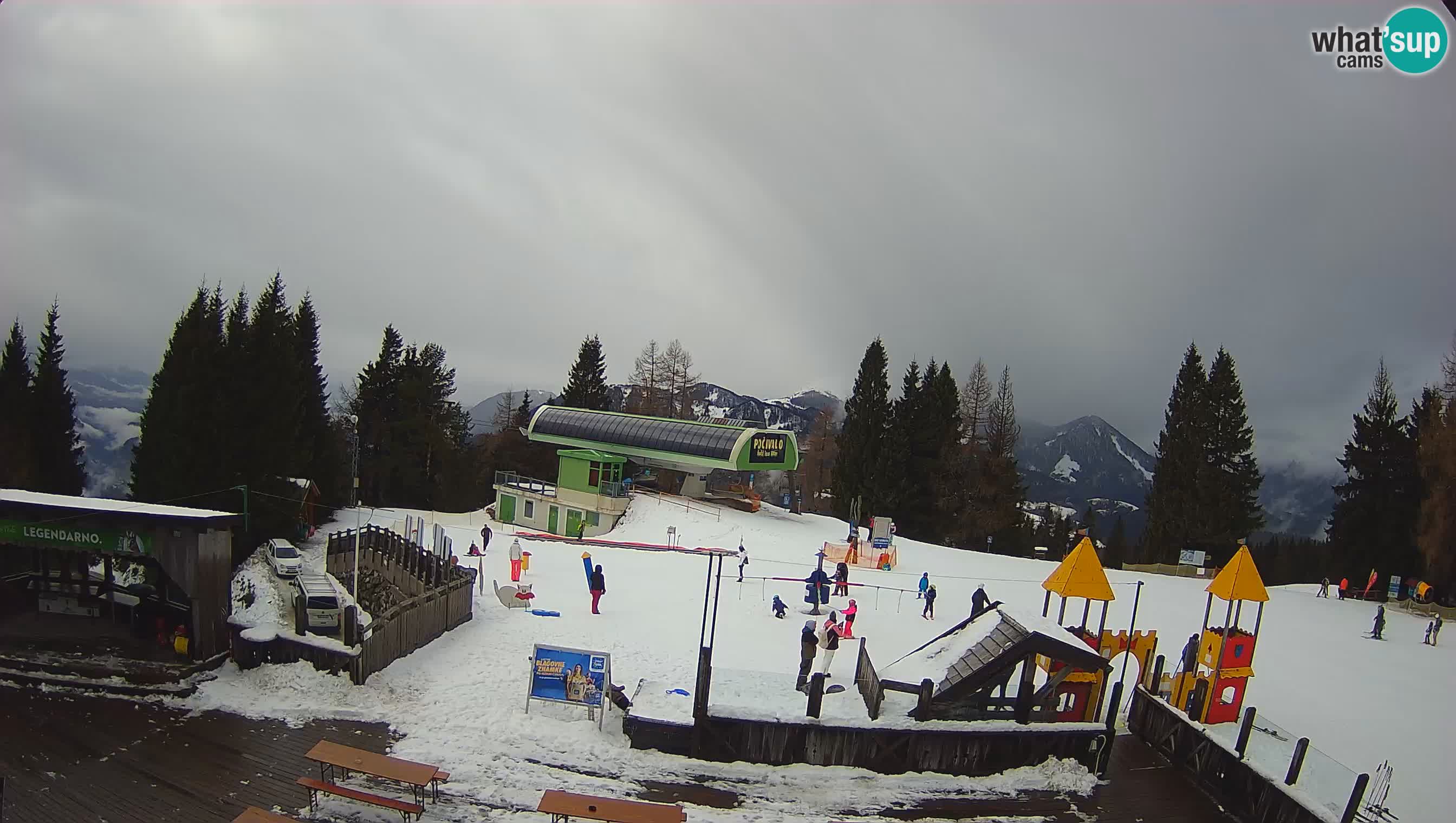 Alpska Perla Ski center Cerkno Počivalo webcam – Slovenia