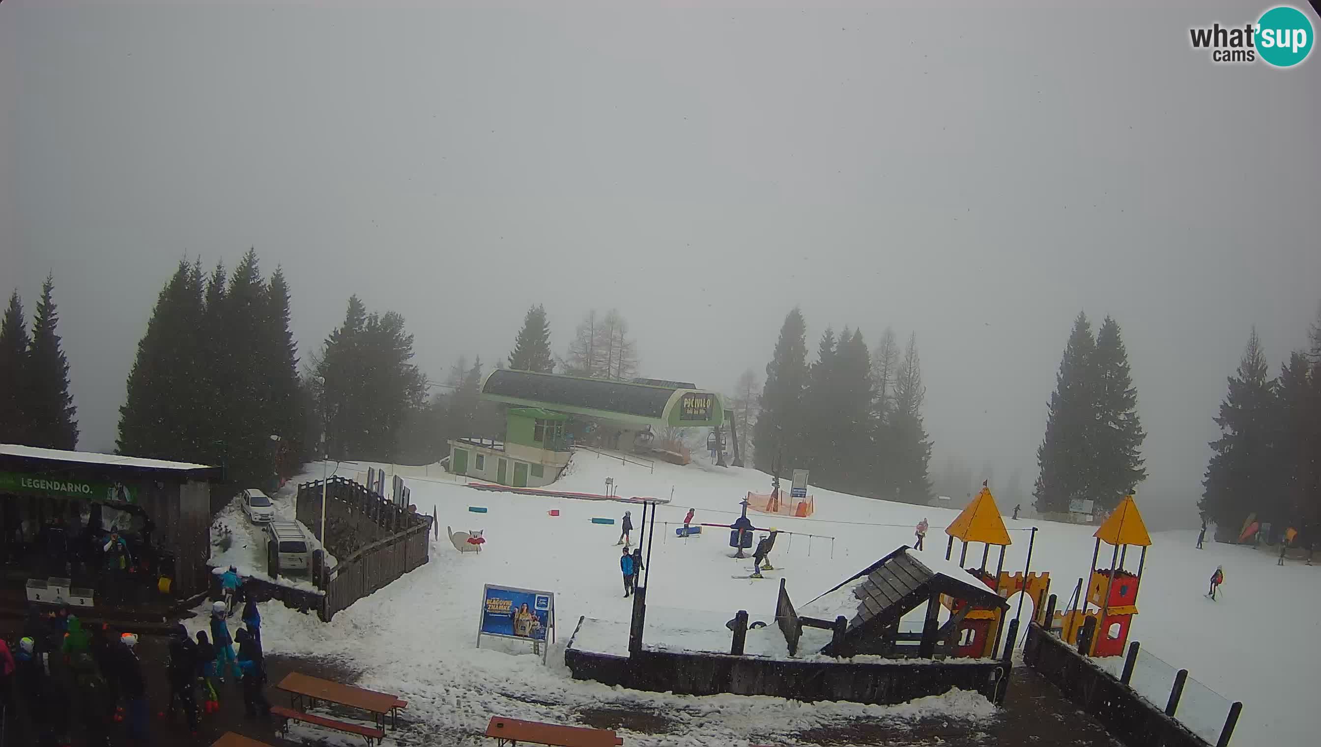 Alpska Perla Ski center Cerkno Počivalo webcam – Slovenia