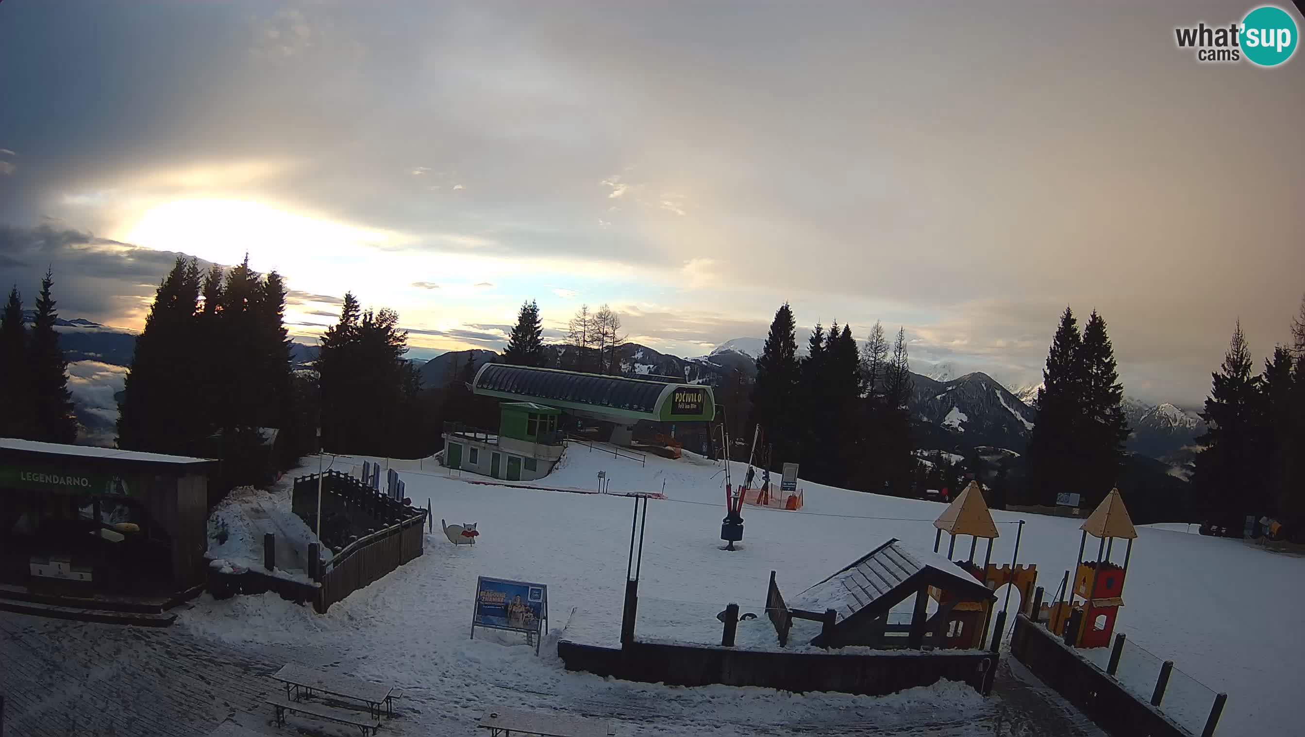 Alpska Perla Skizentrum Cerkno Počivalo Webcam – Slowenien