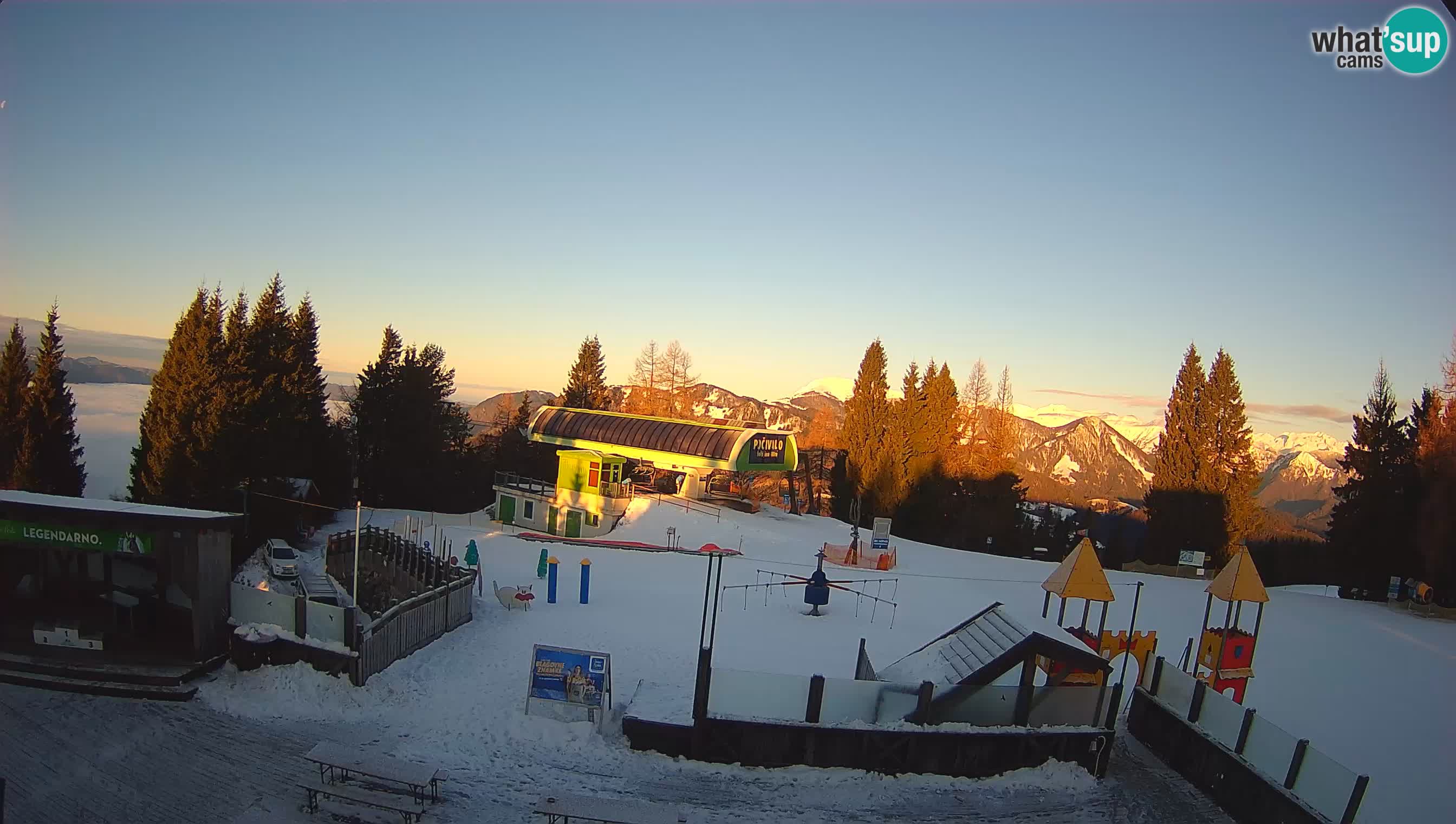 Webcam Počivalo – Alpska Perla | Live View from Cerkno Ski Resort