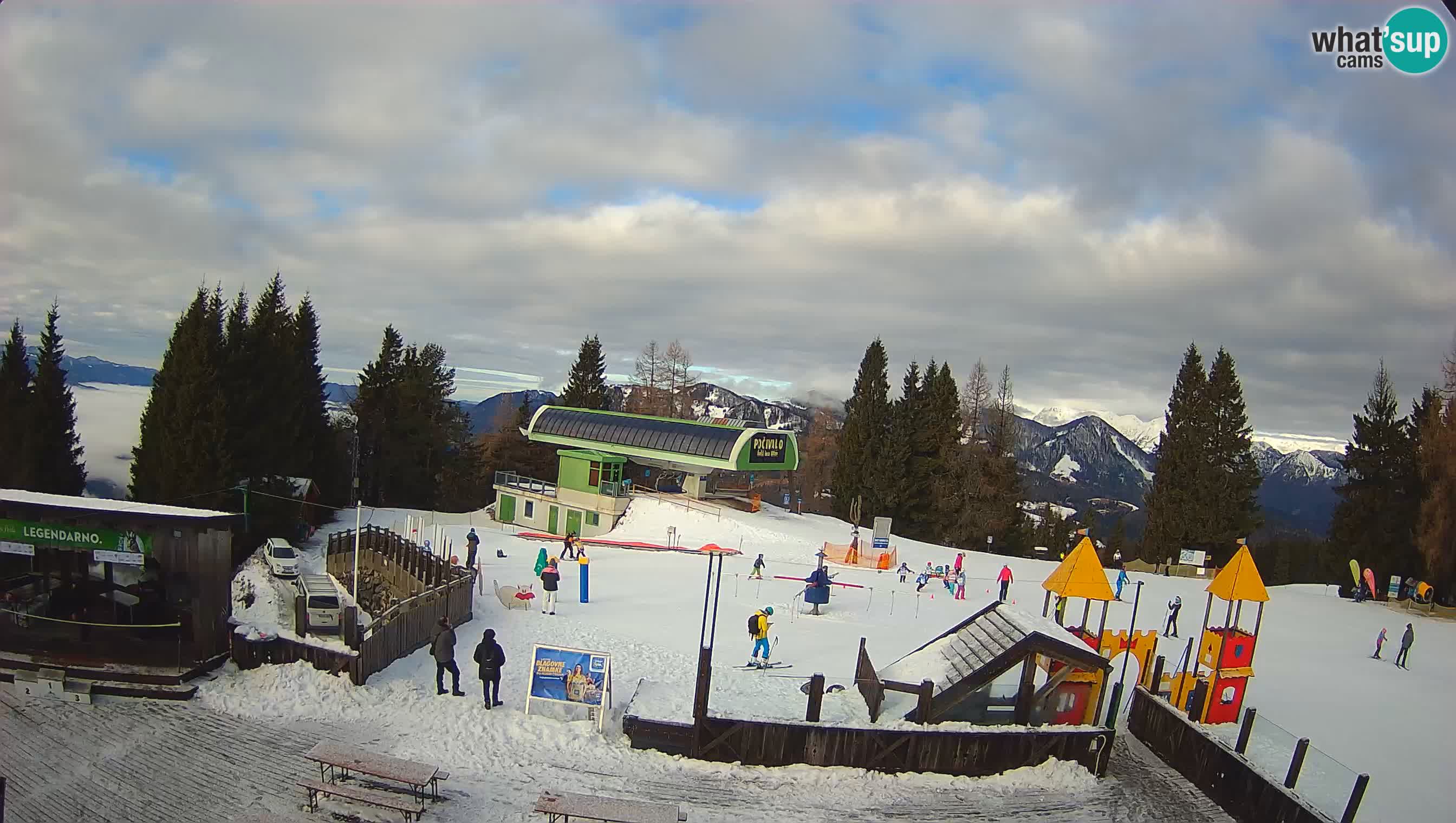 Spletna kamera Počivalo – Alpska Perla | Pogled v živo iz smučišča Cerkno