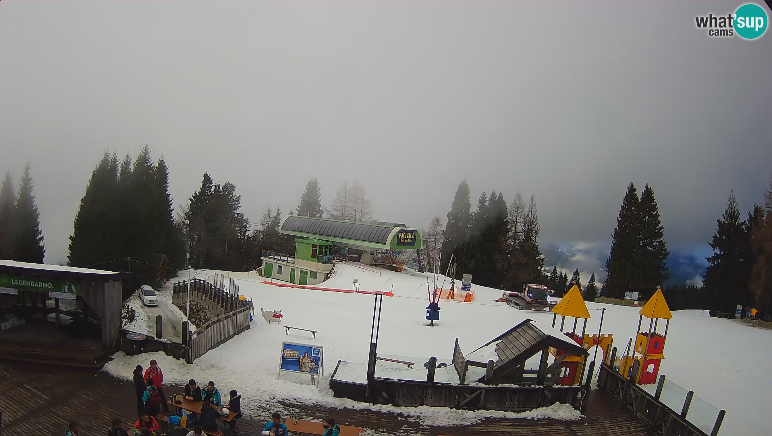 Cámara web Počivalo – Alpska Perla | Vista en vivo desde la estación de esquí Cerkno