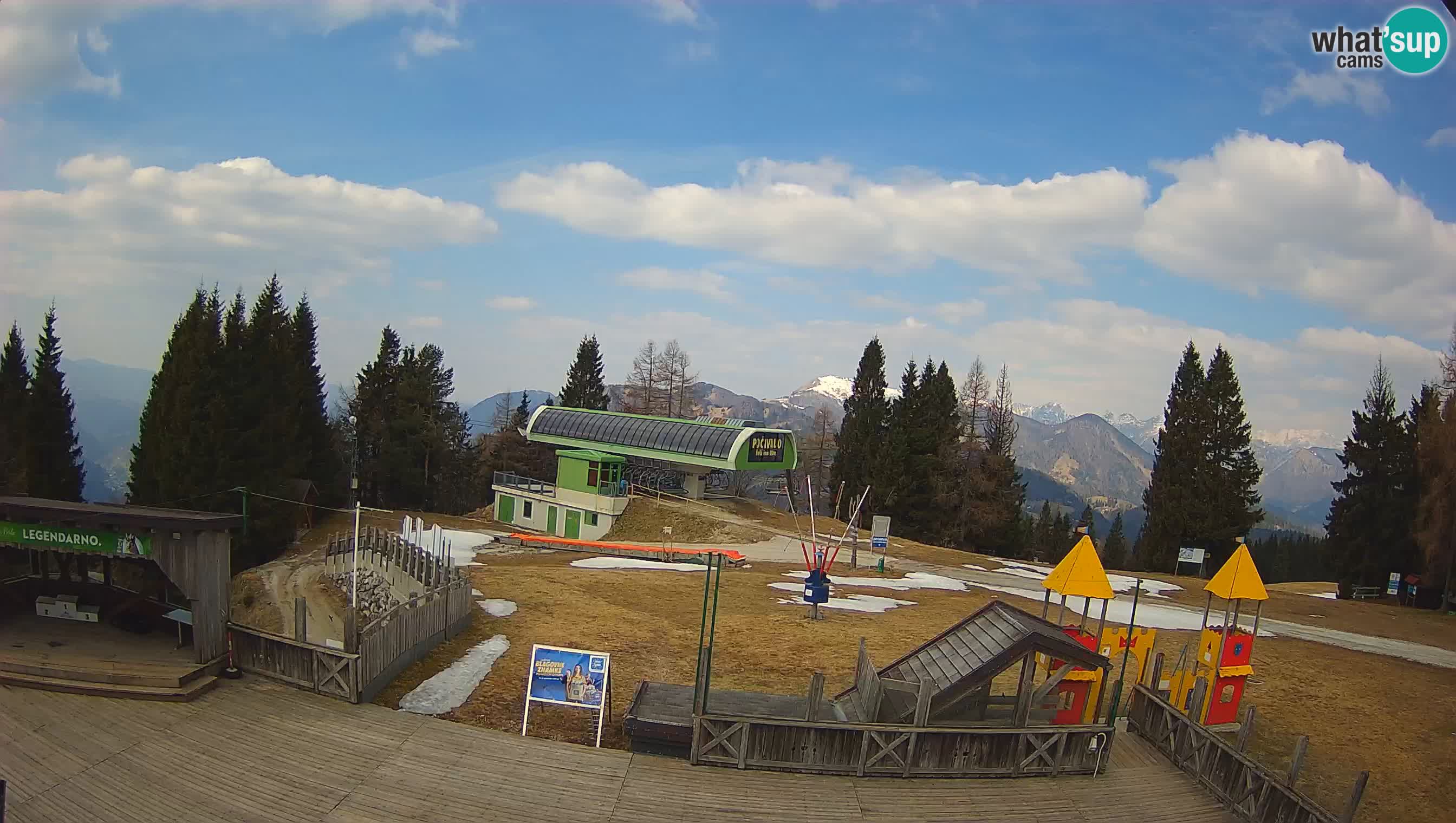Spletna kamera Počivalo – Alpska Perla | Pogled v živo iz smučišča Cerkno