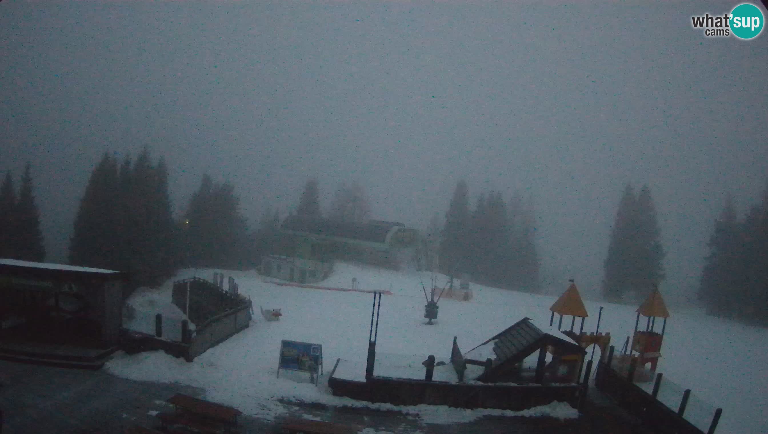 Webcam Počivalo – Alpska Perla | Liveblick vom Skigebiet Cerkno