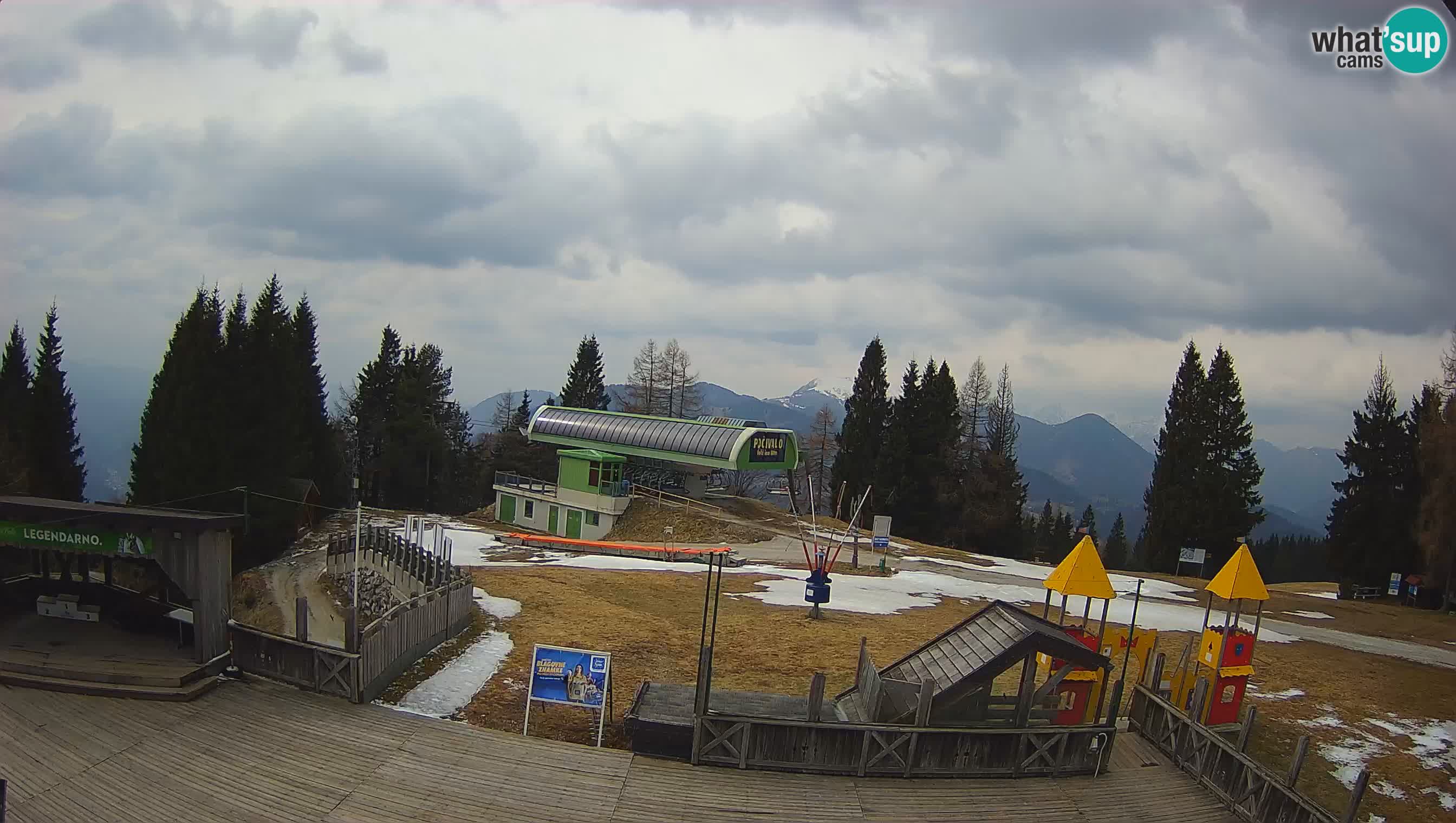 Webcam Počivalo – Alpska Perla | Vista live dalla stazione sciistica di Cerkno