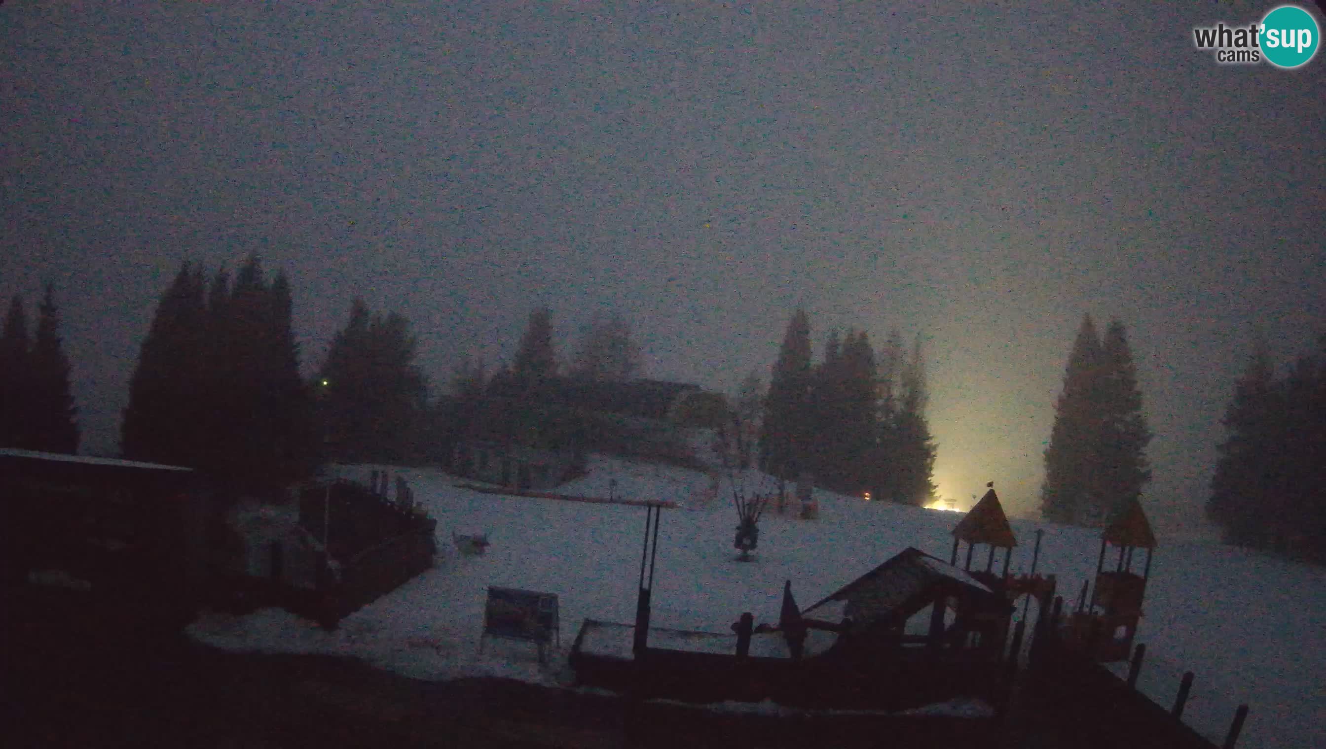 Cámara web Počivalo – Alpska Perla | Vista en vivo desde la estación de esquí Cerkno