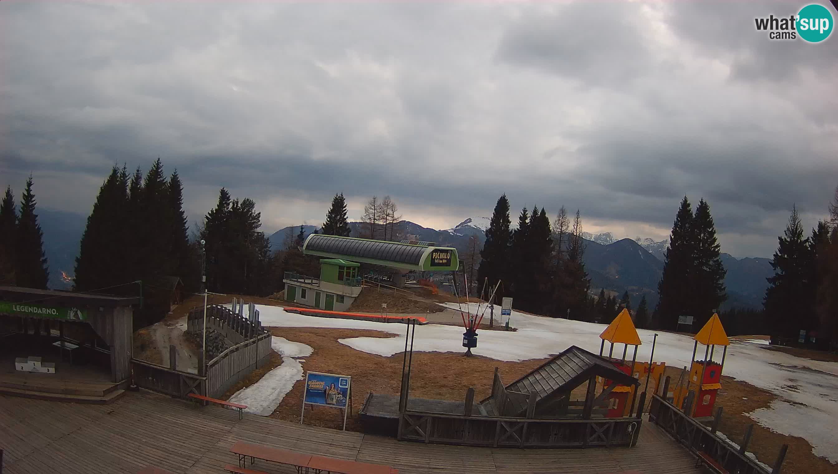 Webcam Počivalo – Alpska Perla | Vista live dalla stazione sciistica di Cerkno