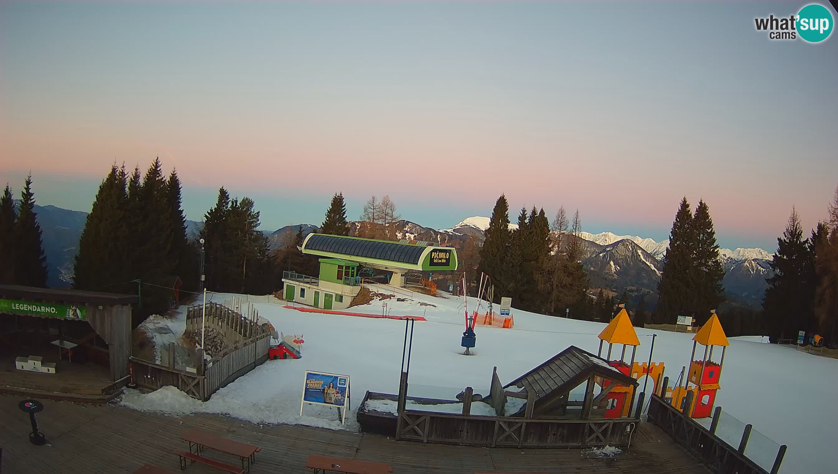 Cámara web Počivalo – Alpska Perla | Vista en vivo desde la estación de esquí Cerkno
