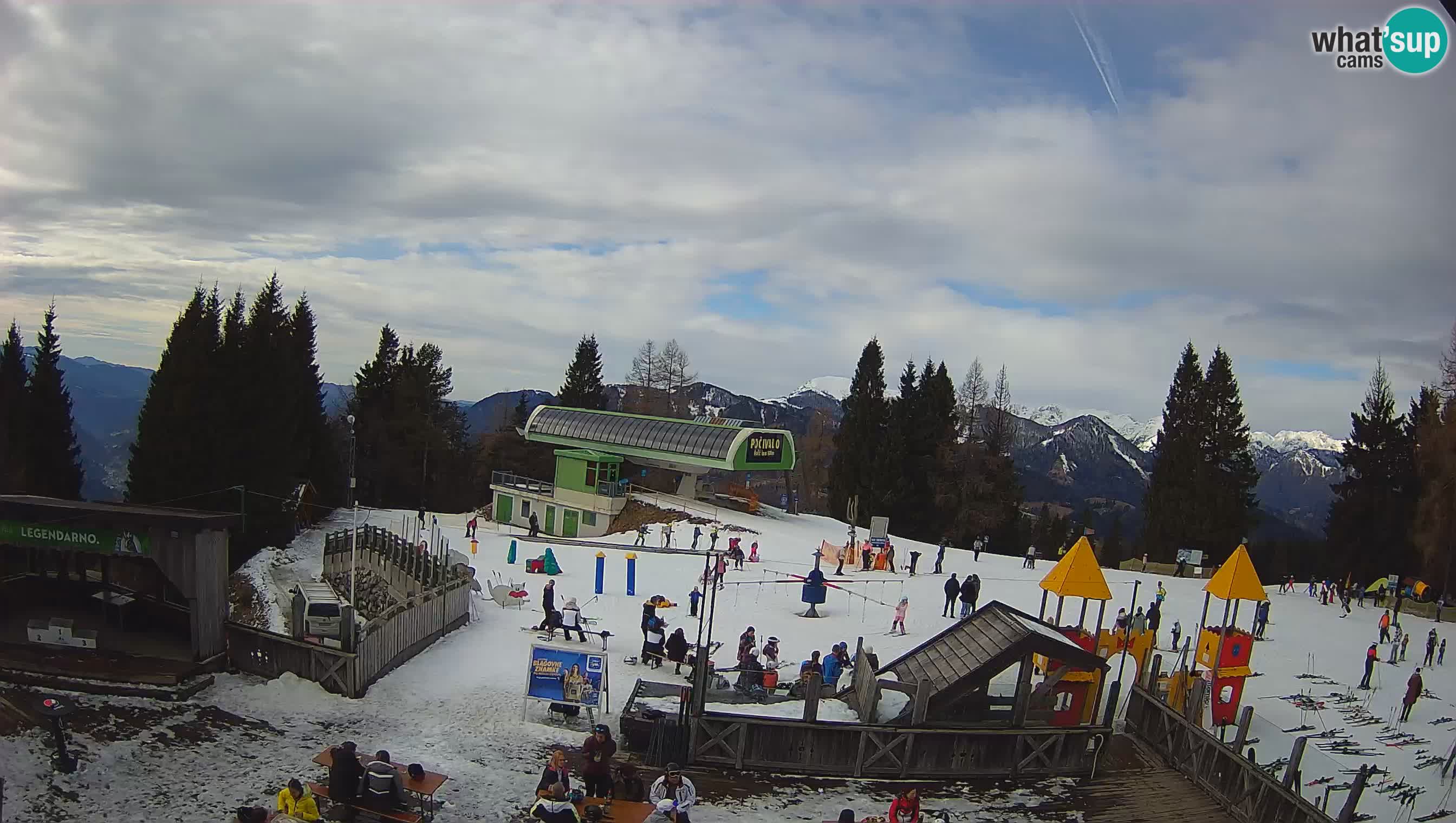 Webcam Počivalo – Alpska Perla | Vista live dalla stazione sciistica di Cerkno