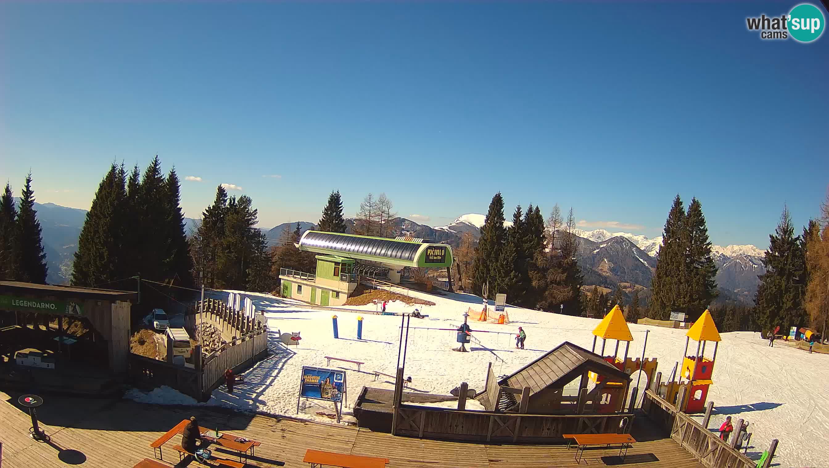 Webcam de la station de ski des Alpes slovènes à Cerkno Počivalo