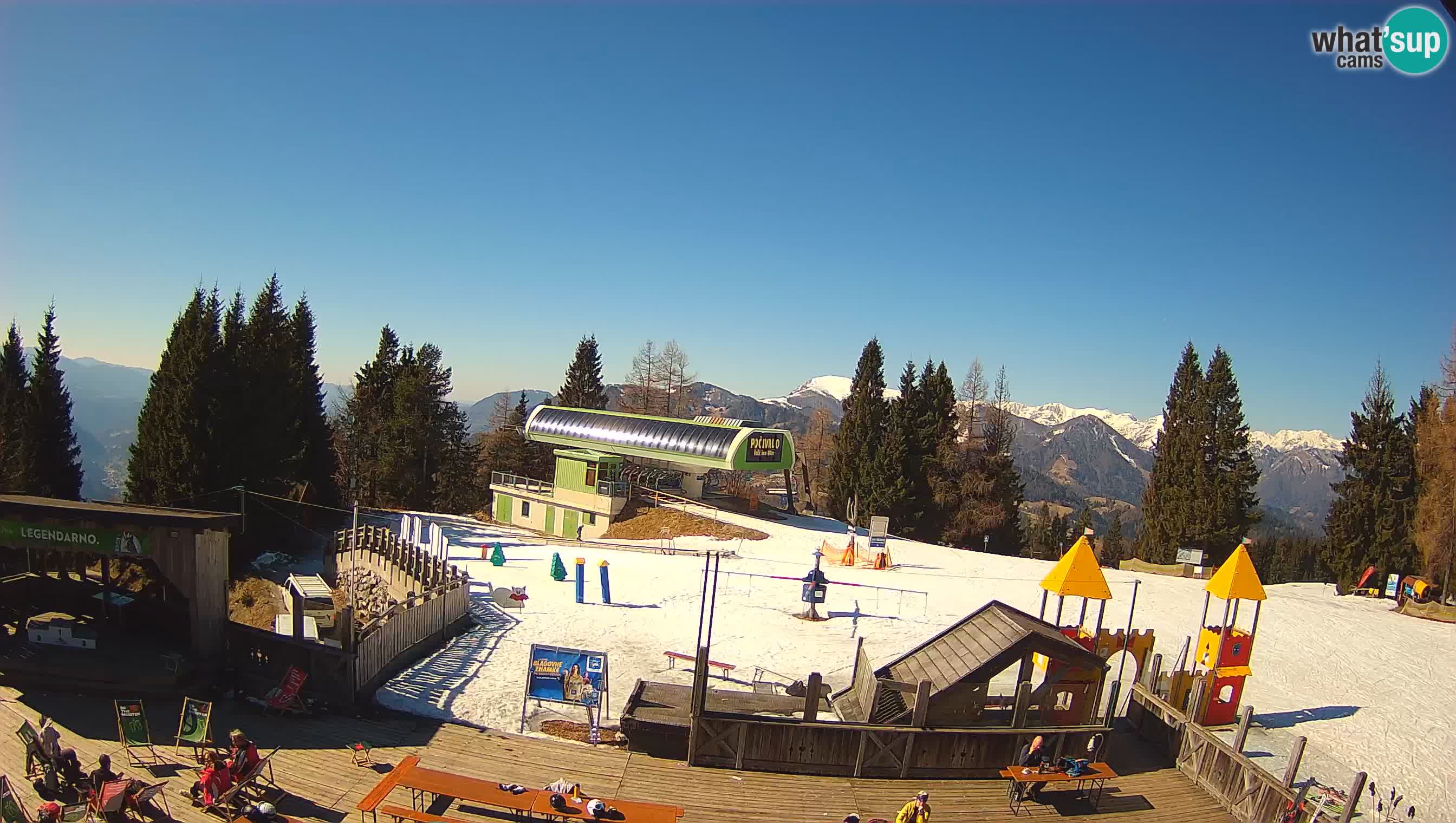Alpska Perla Ski center Cerkno Počivalo webcam – Slovenia