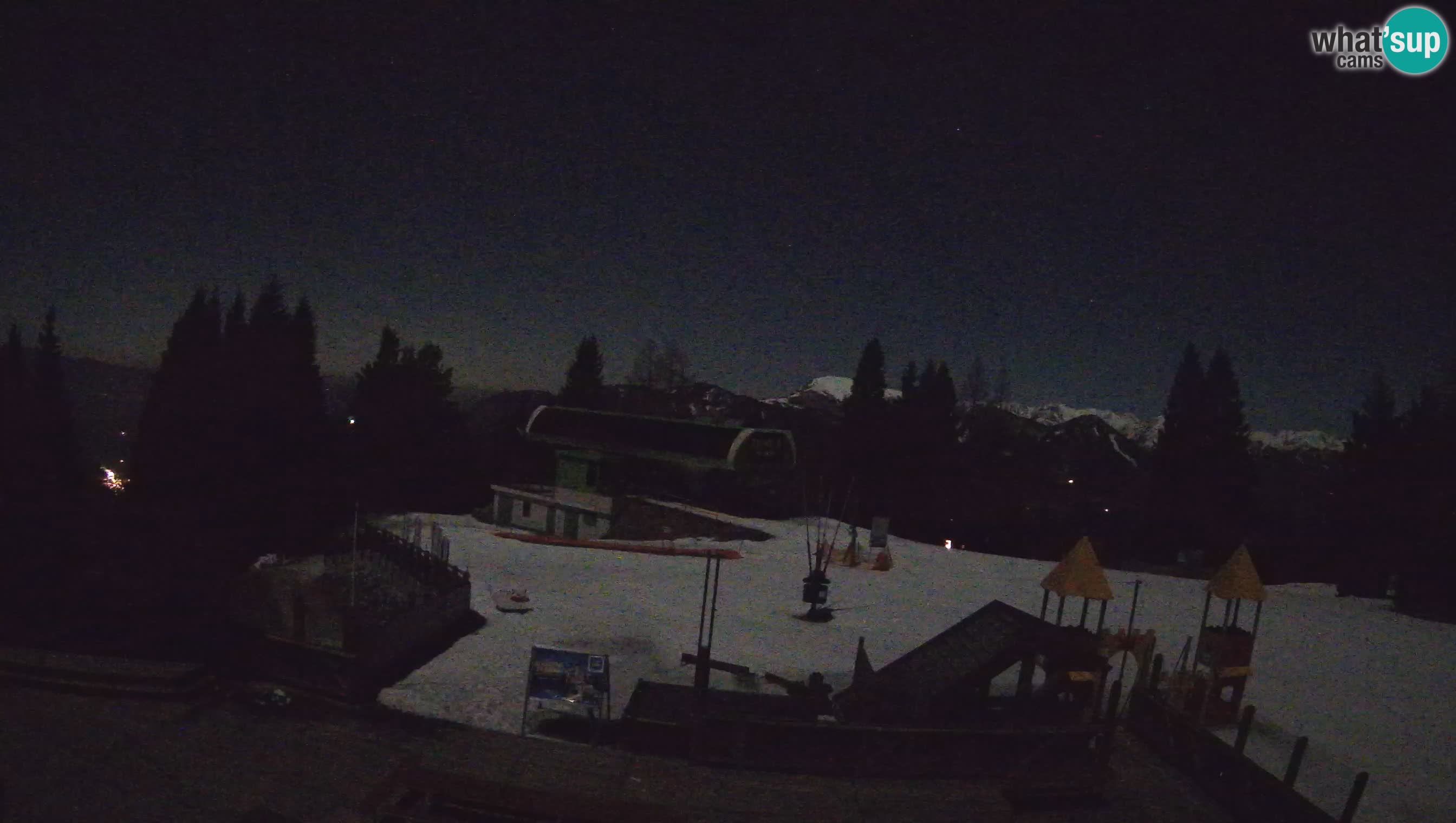 Alpska Perla Ski hotel Cerkno Počivalo webcam – Slovenia