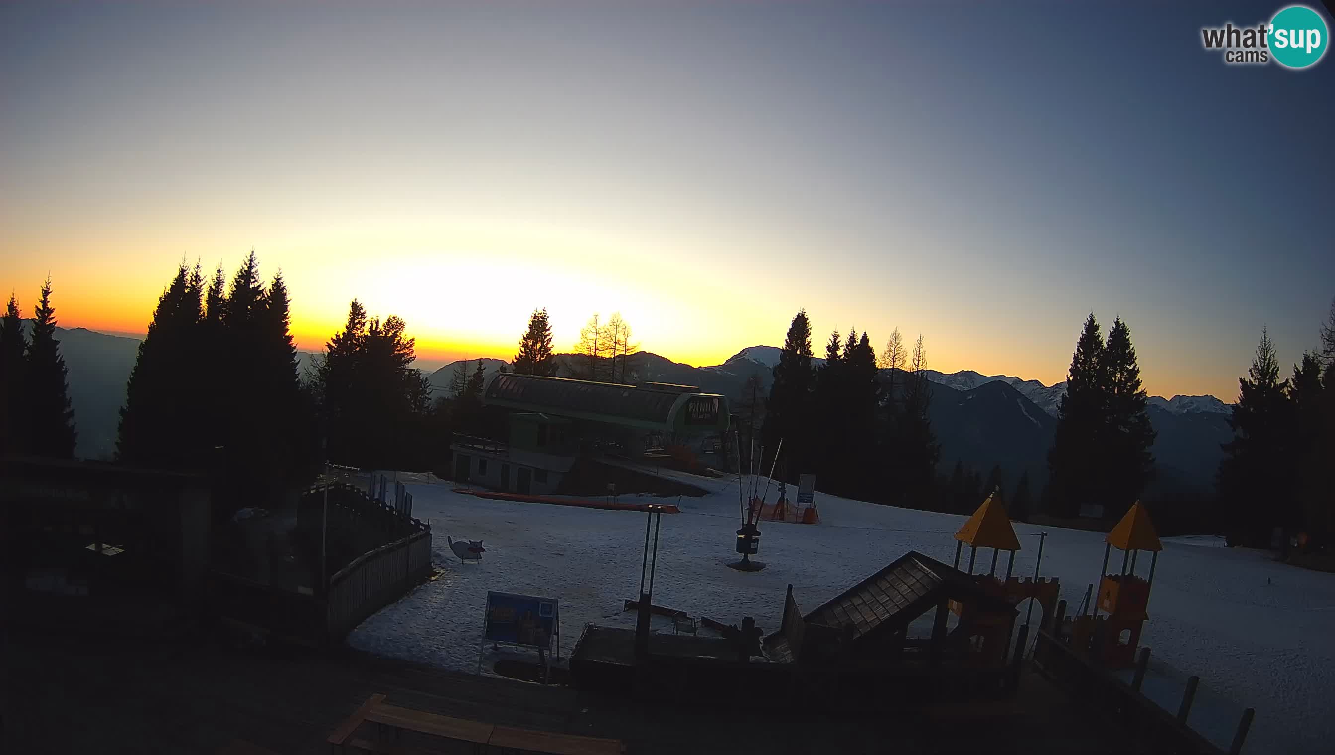 Alpska Perla Skizentrum Cerkno Počivalo Webcam – Slowenien