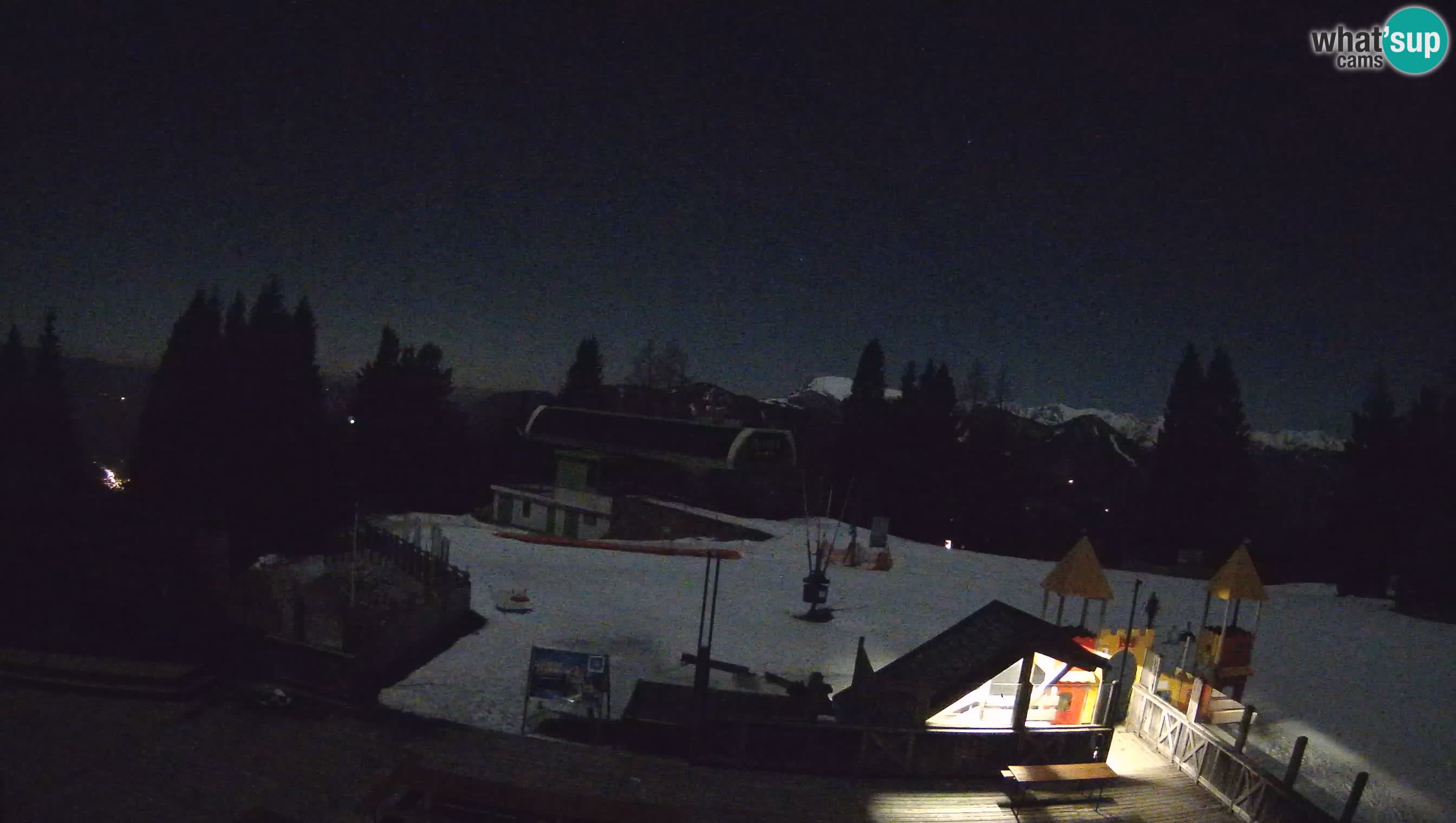 Alpska Perla Ski hotel Cerkno Počivalo webcam – Slovenia