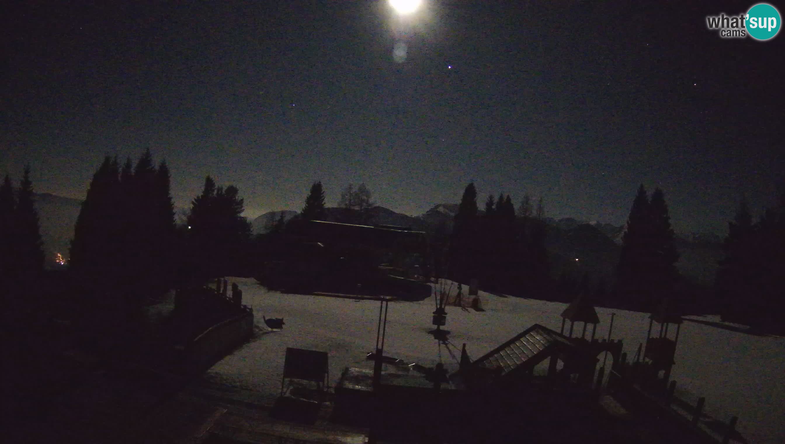 Webcam de la station de ski des Alpes slovènes à Cerkno Počivalo