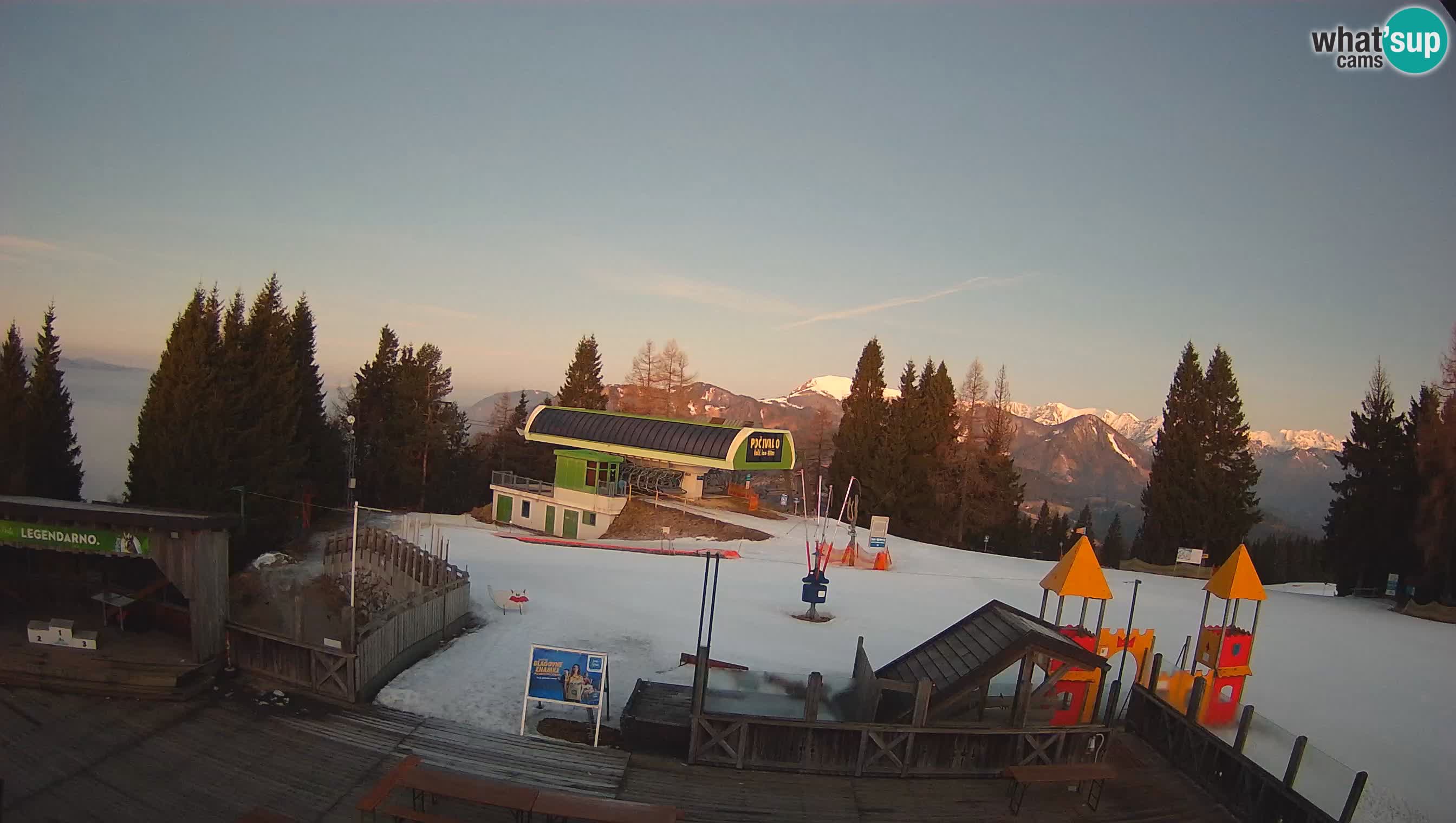 Webcam Počivalo – Alpska Perla | Vista live dalla stazione sciistica di Cerkno