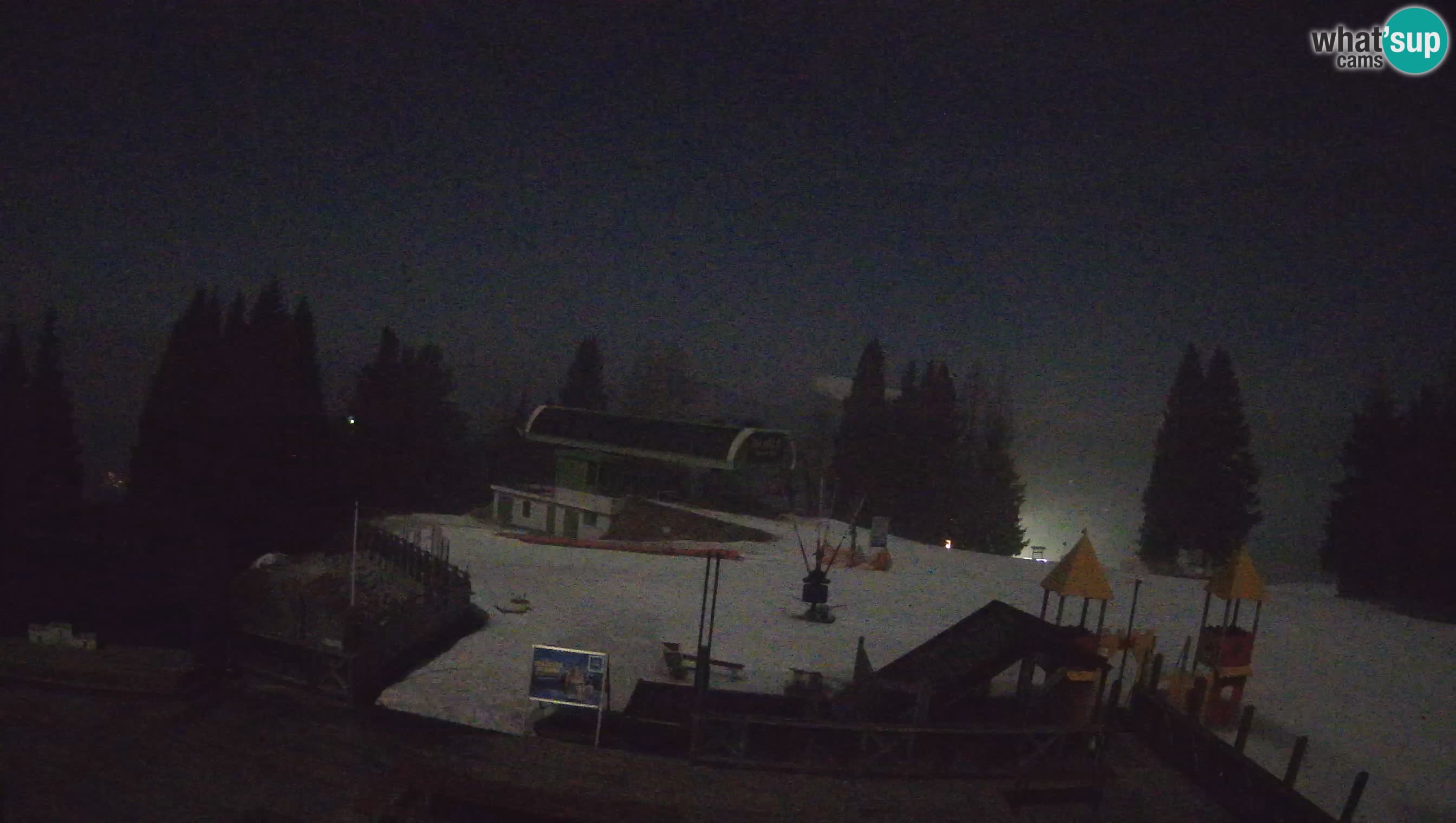 Cámara web Počivalo – Alpska Perla | Vista en vivo desde la estación de esquí Cerkno