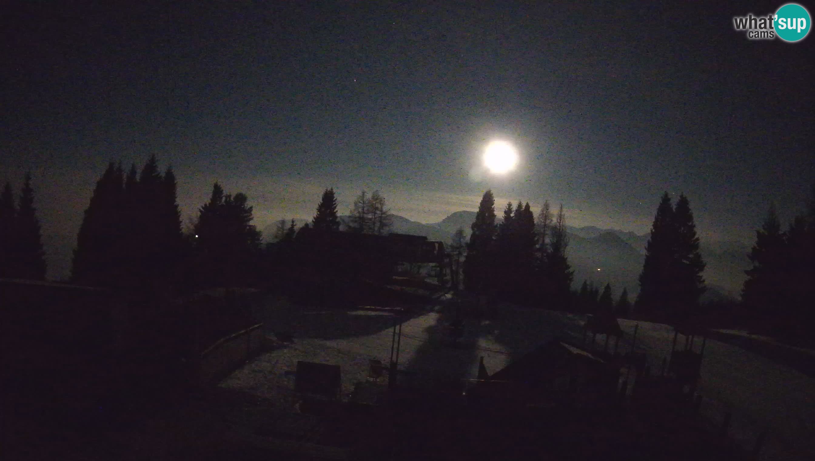 Web kamera Počivalo – Alpska Perla | Pogled uživo sa skijališta Cerkno