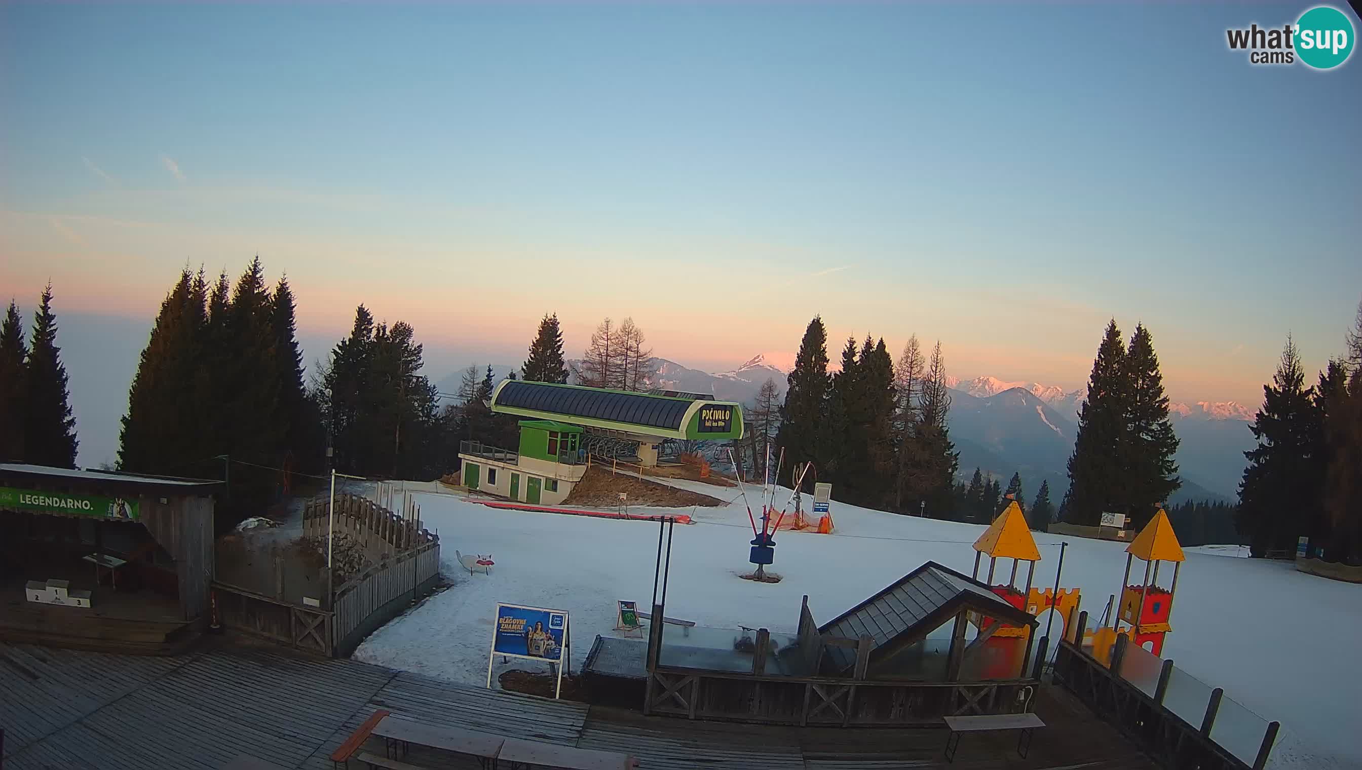 Webcam Počivalo – Alpska Perla | Vista live dalla stazione sciistica di Cerkno