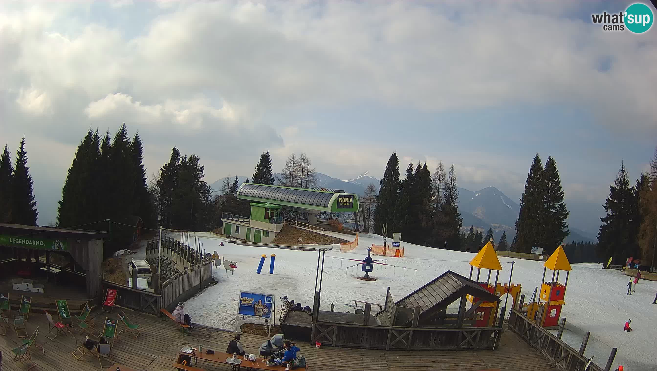 Cámara web Počivalo – Alpska Perla | Vista en vivo desde la estación de esquí Cerkno