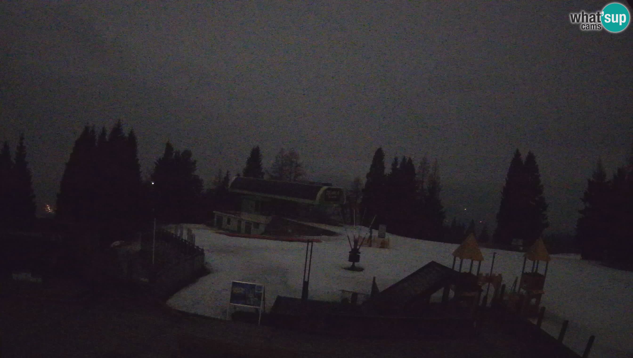 Cámara web Počivalo – Alpska Perla | Vista en vivo desde la estación de esquí Cerkno